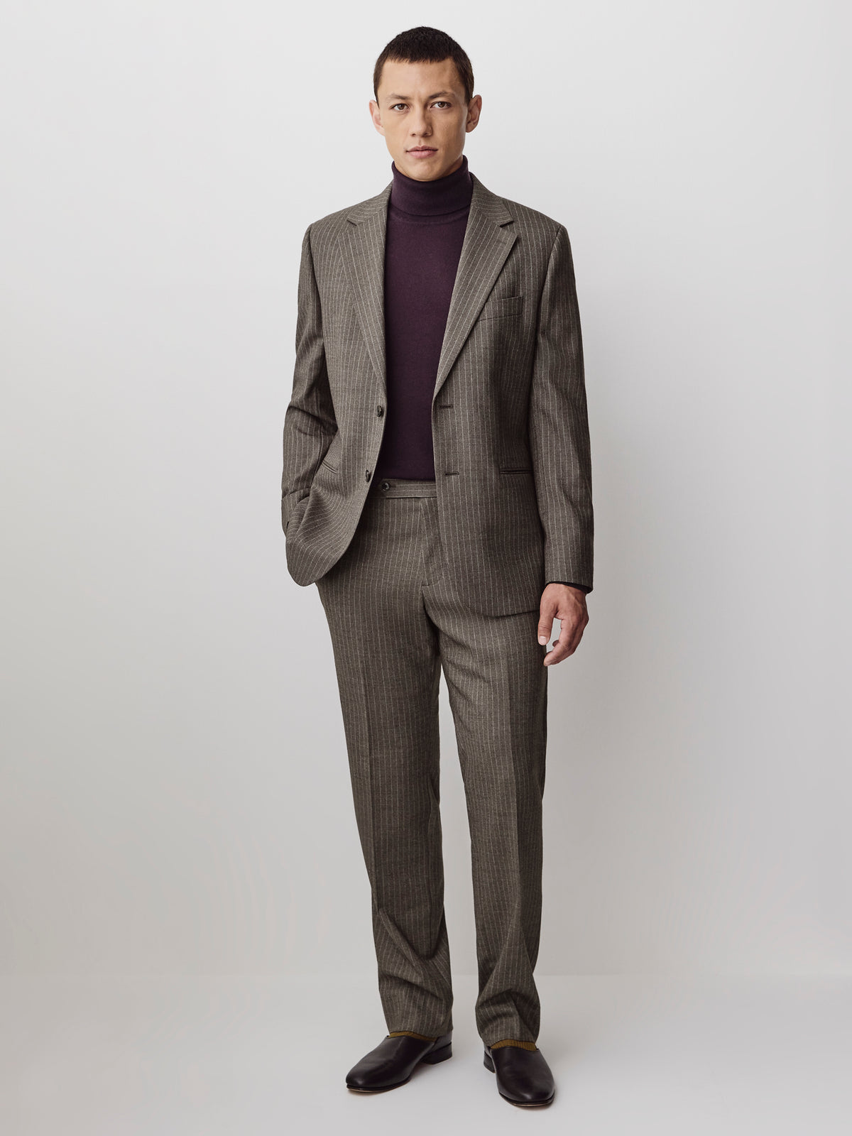Men's Tailored Wool Blend Pinstripe Blazer