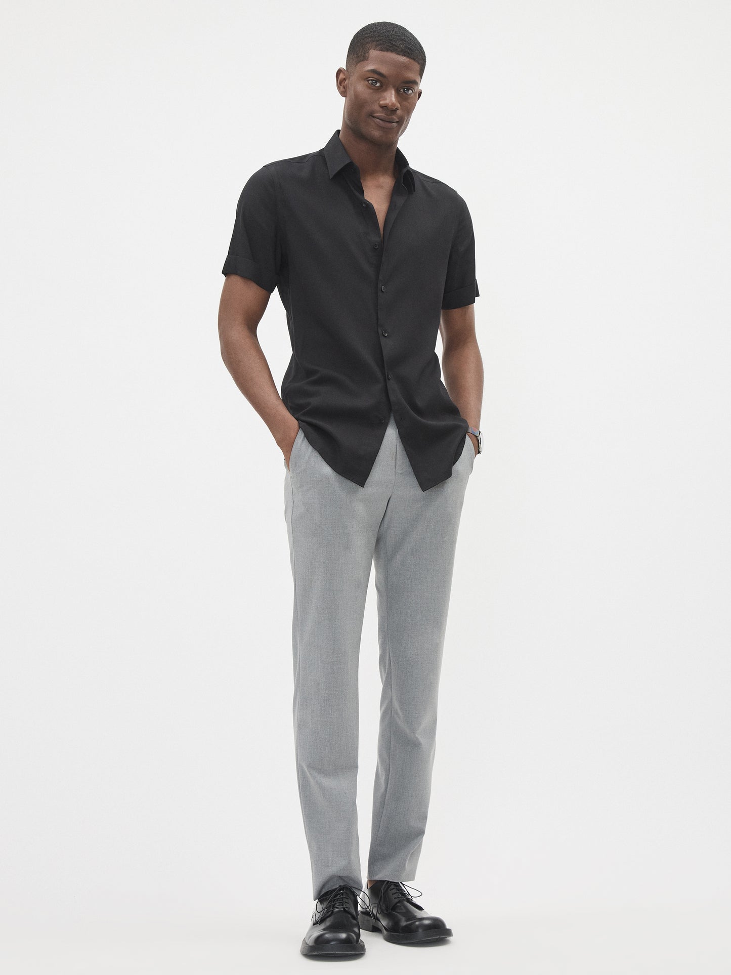 Slim Fit Performance Short Sleeve Shirt