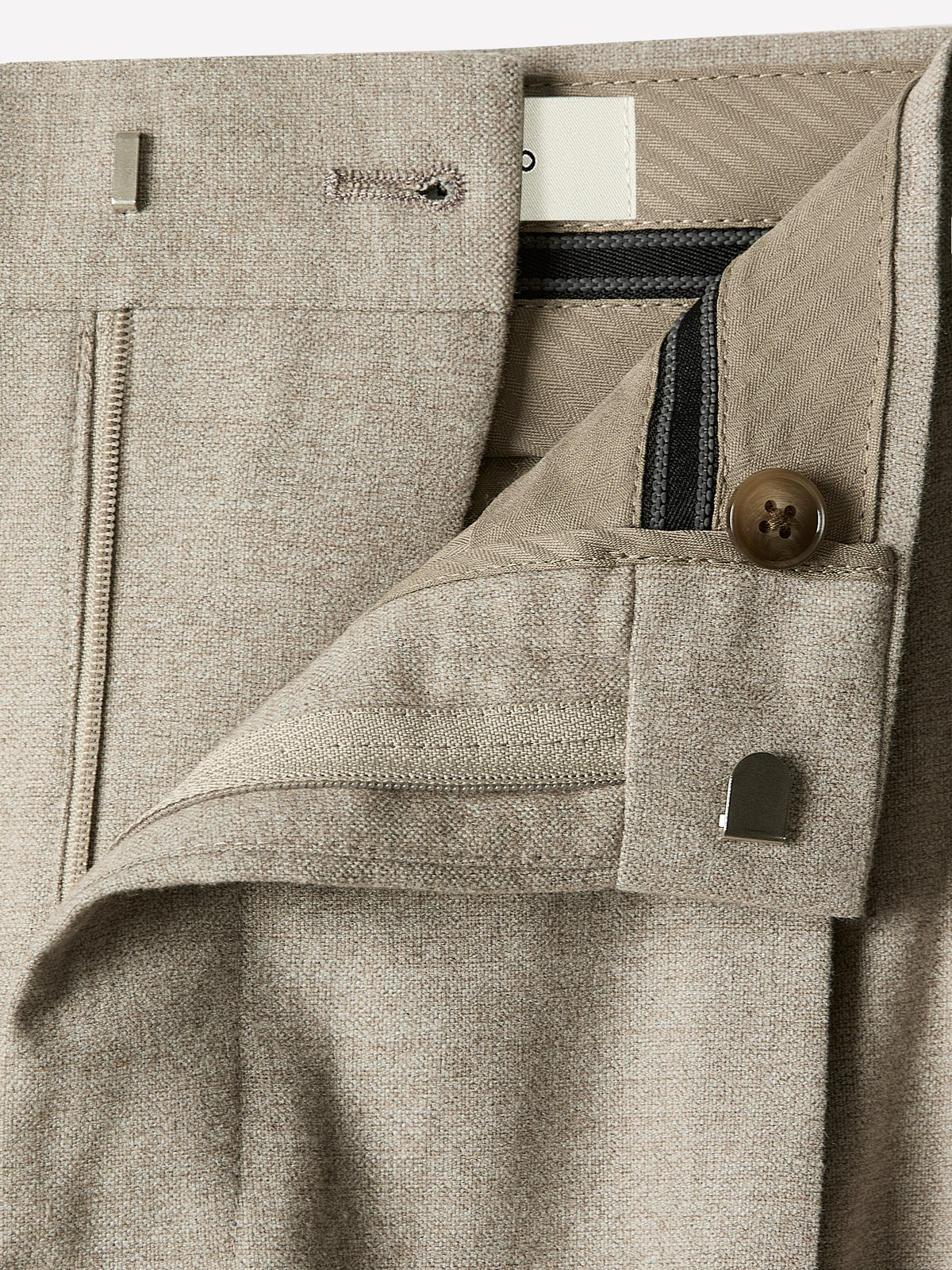 Straight Fit Brushed Oat Pleated Pants
