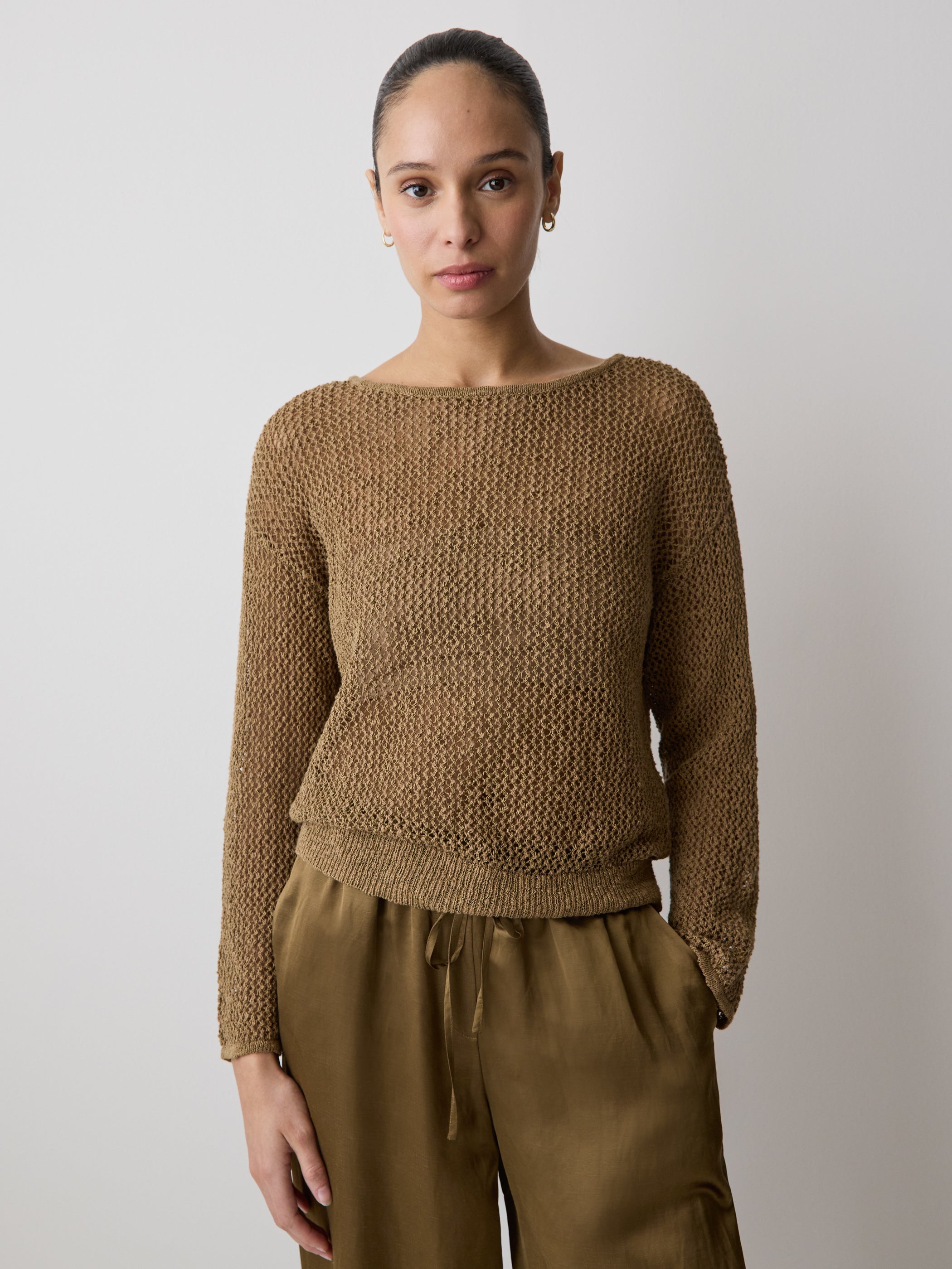 Women's Long-Sleeve Crew-Neck Mesh Sweater Classic Fit – RW&CO