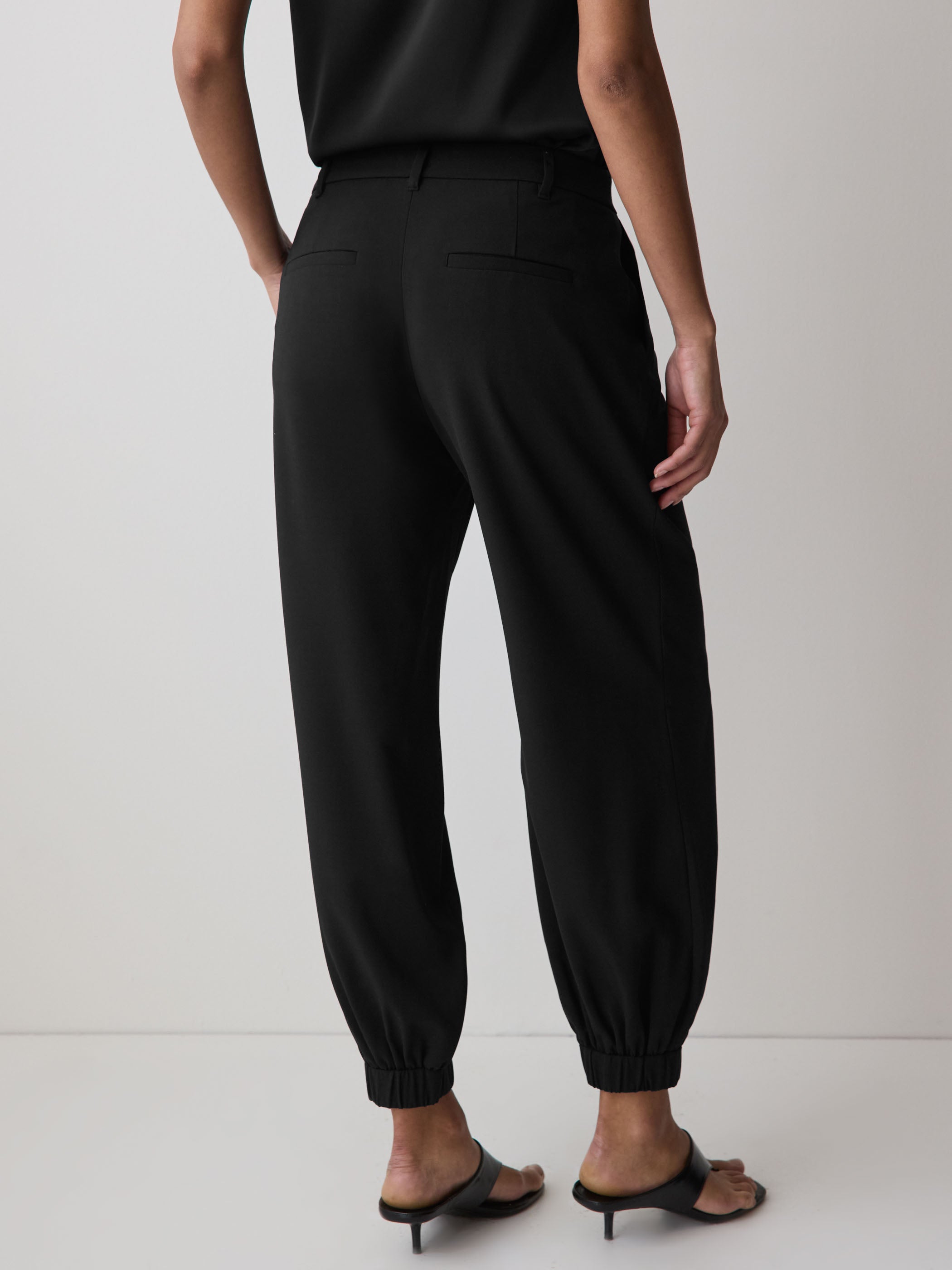 Pantalon à Jambe Ballon et Taille Haute