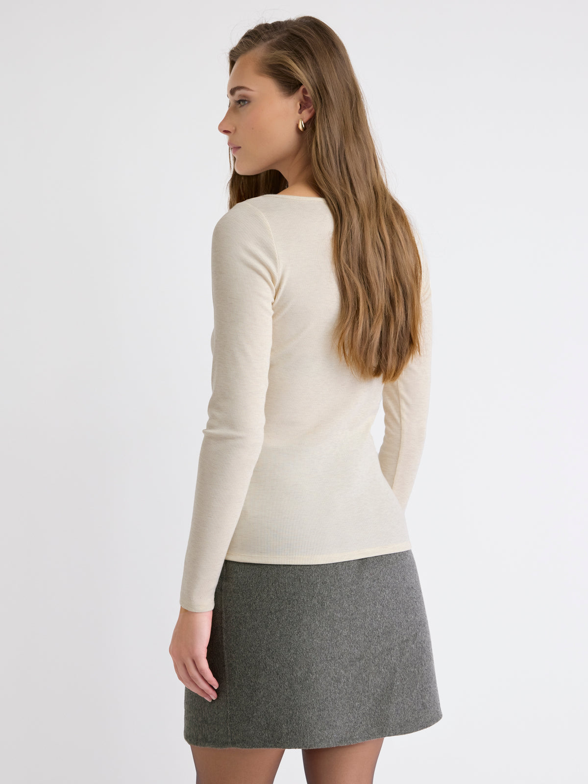 Long-Sleeve Scoop-Neck Ribbed Top