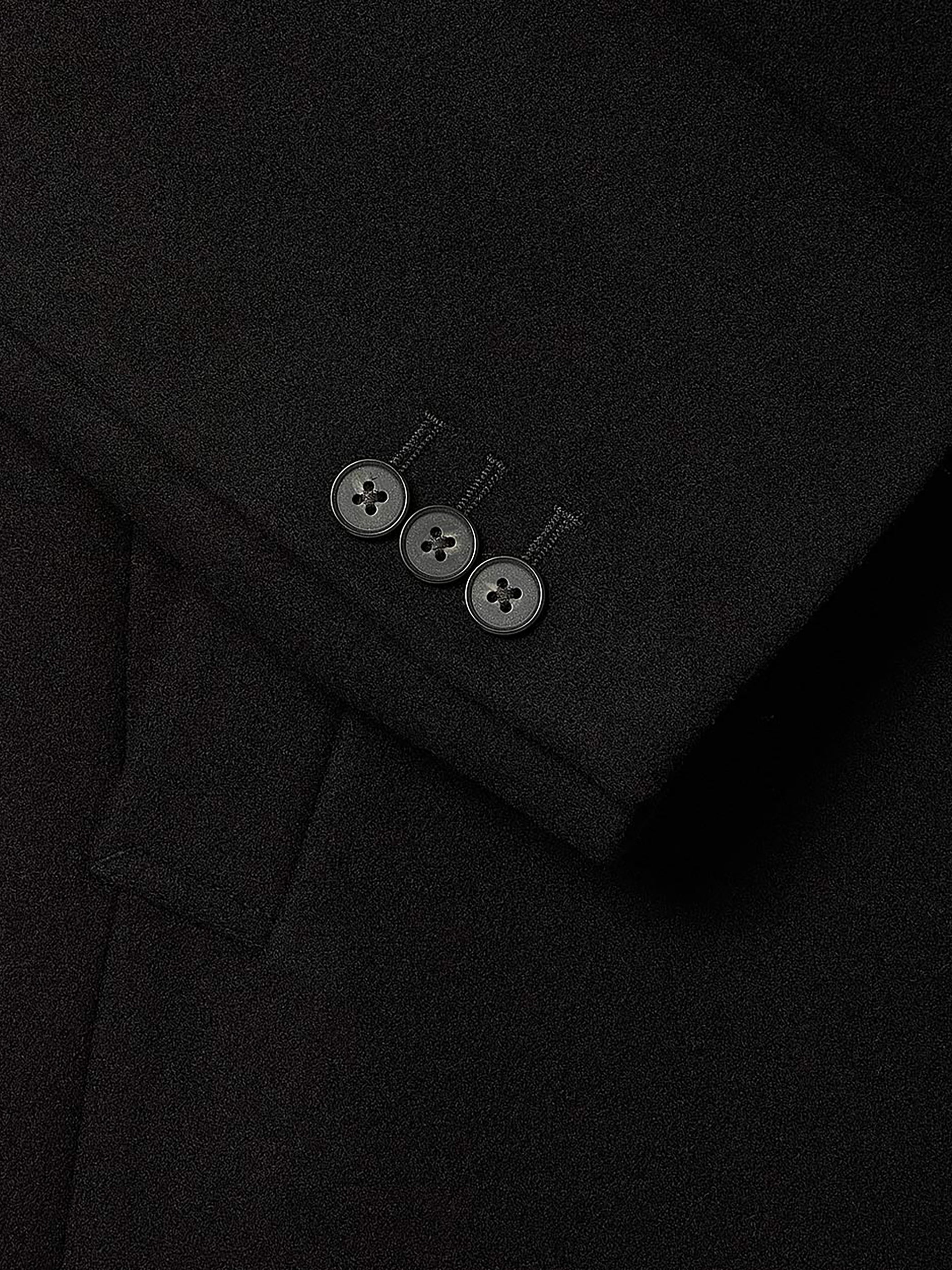 Classic Wool Coat with Tailored Collar