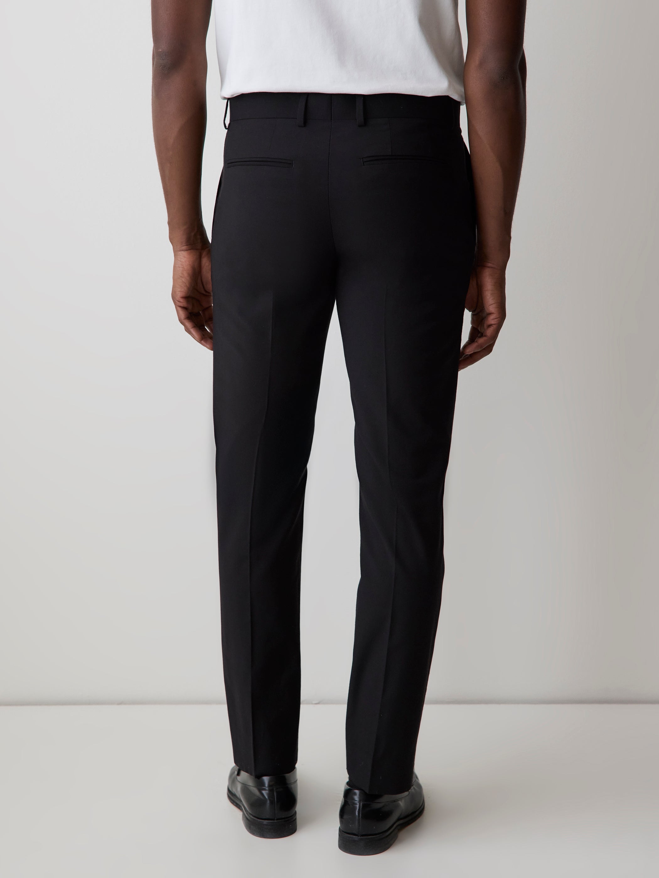 Pantalon Essentiel à Coupe Ajustée en Mélange de Laine
