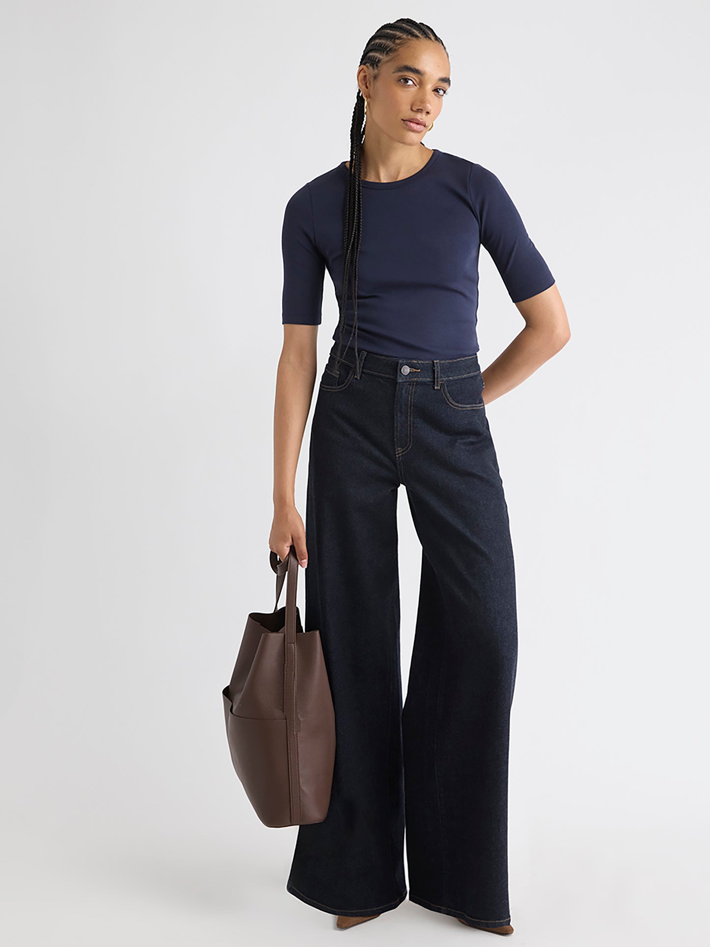 Elbow-Sleeve Crew-Neck Fitted Tee