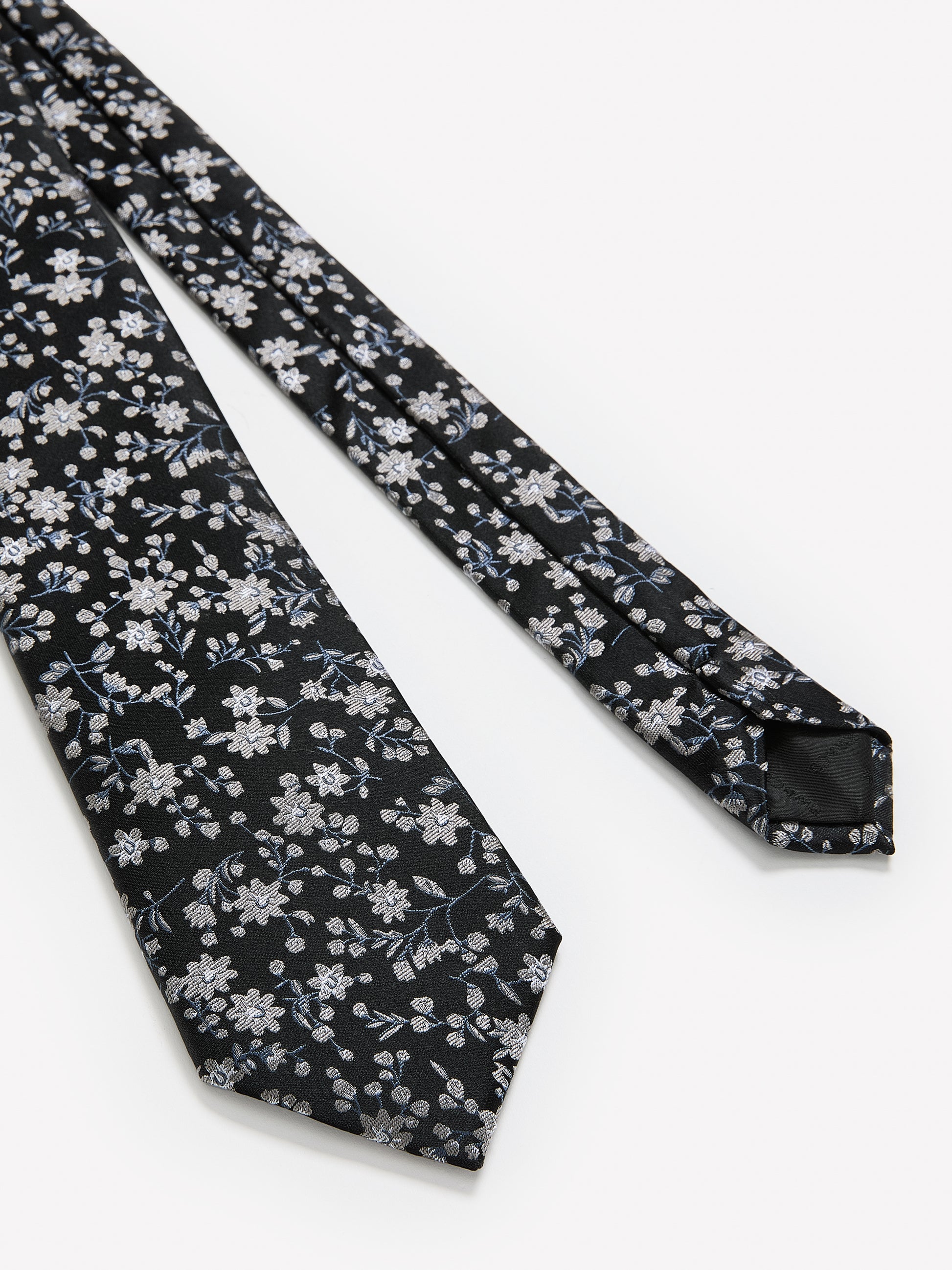 Black Regular Tie with Floral Pattern