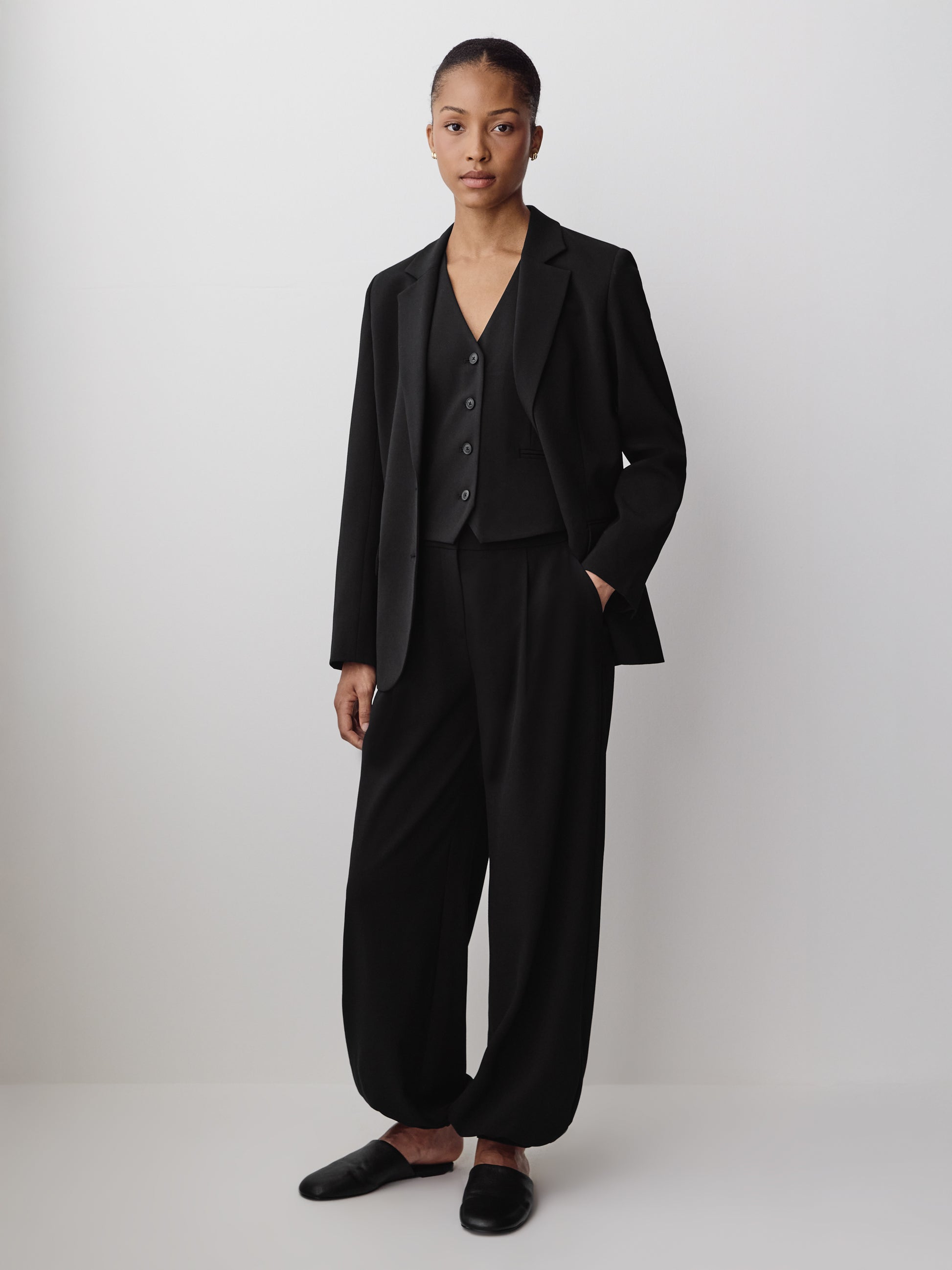 Woven Fitted Sleeveless Waistcoat Stretch Fabric