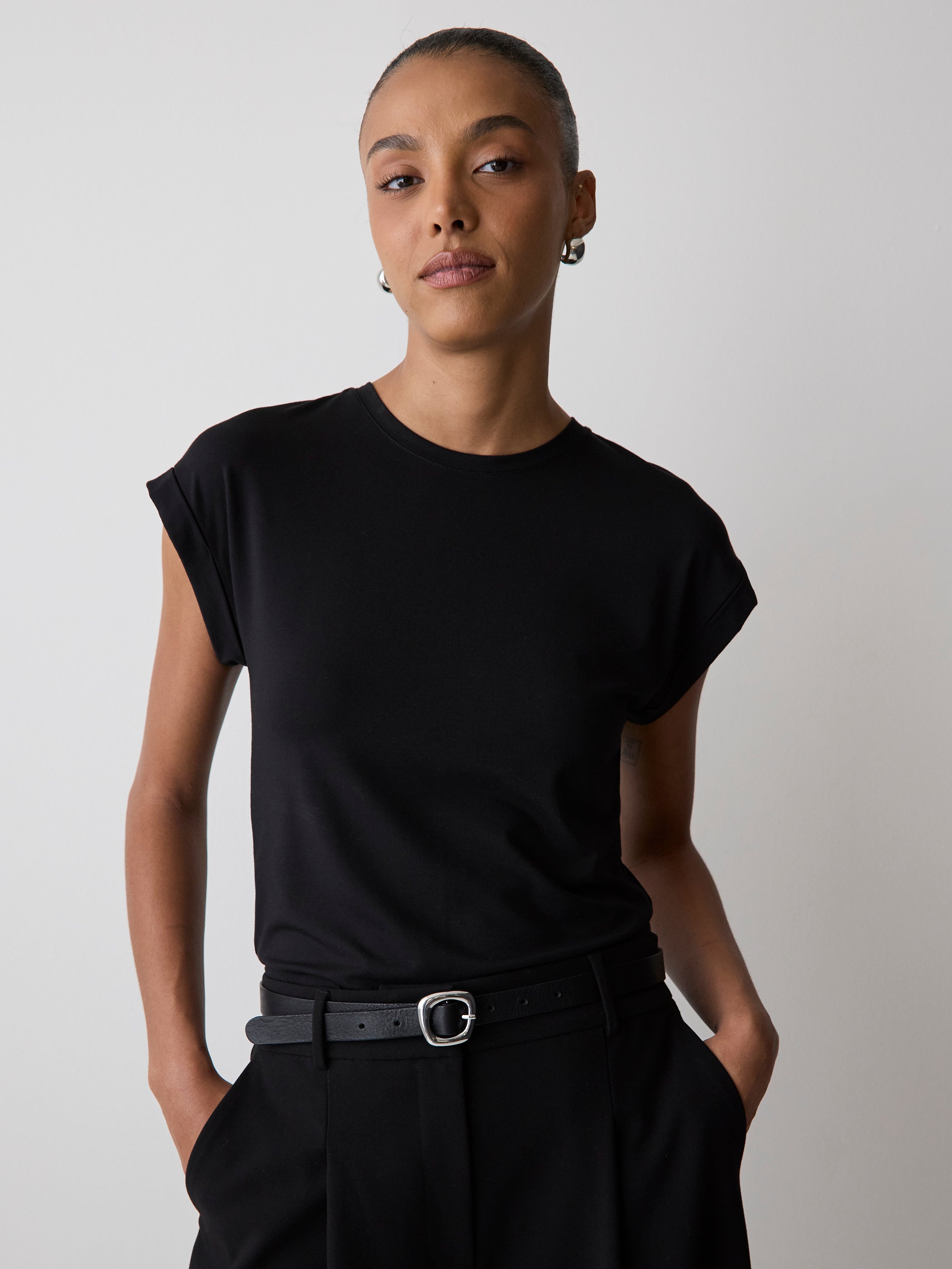 Women's Fashion Tops | RW&CO. Canada