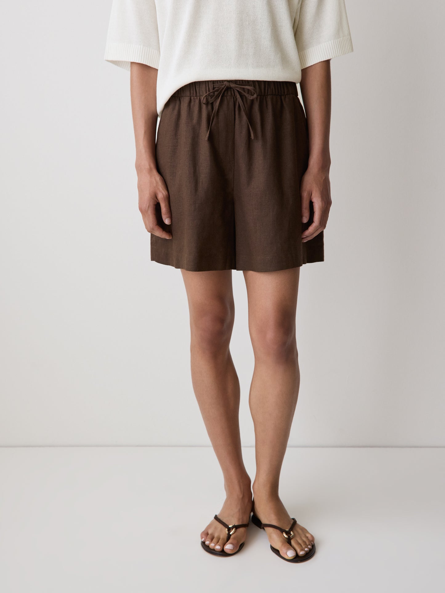 Linen-Blend Mid-Rise Pull-On Short