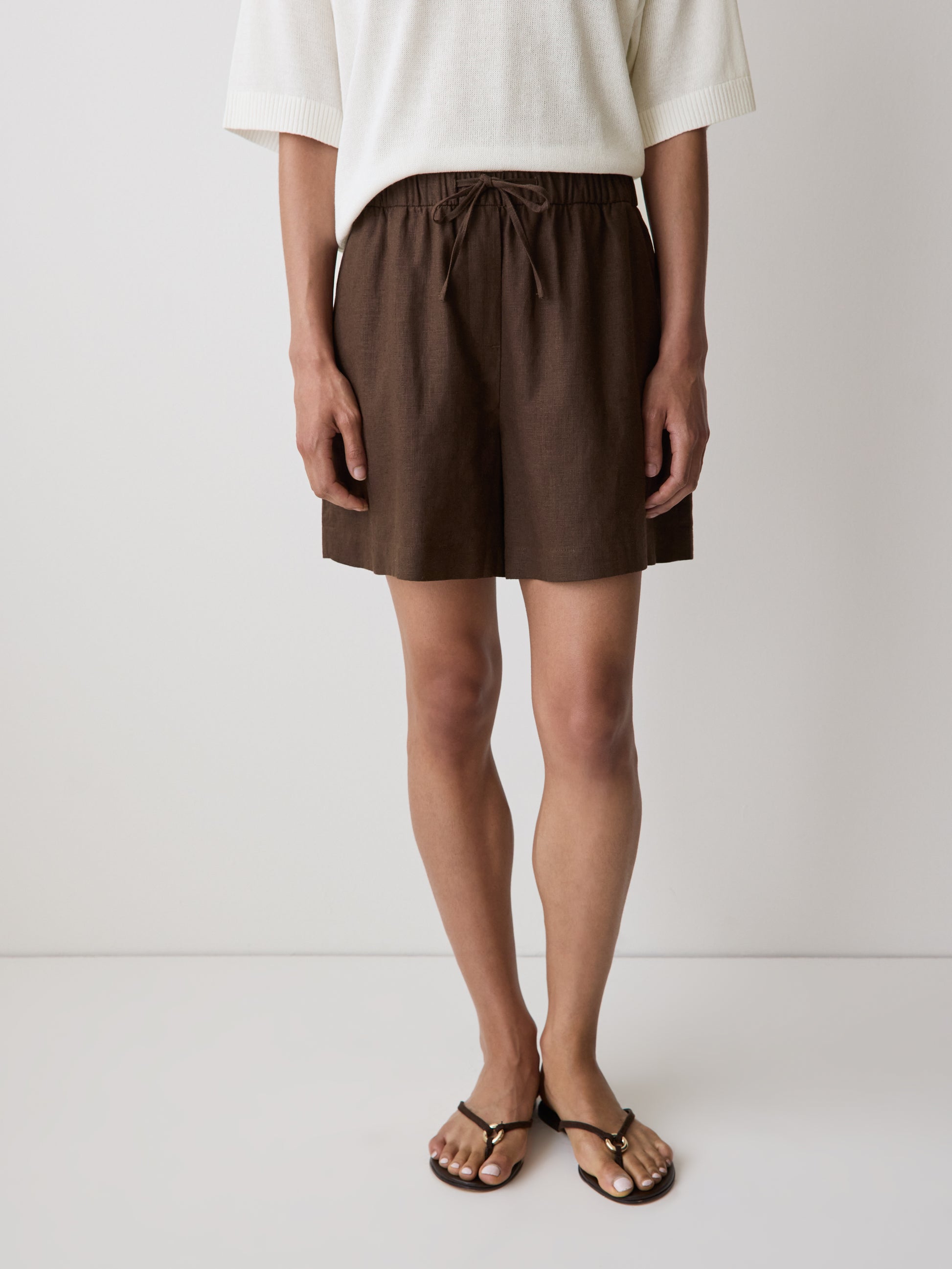 Linen-Blend Mid-Rise Pull-On Short