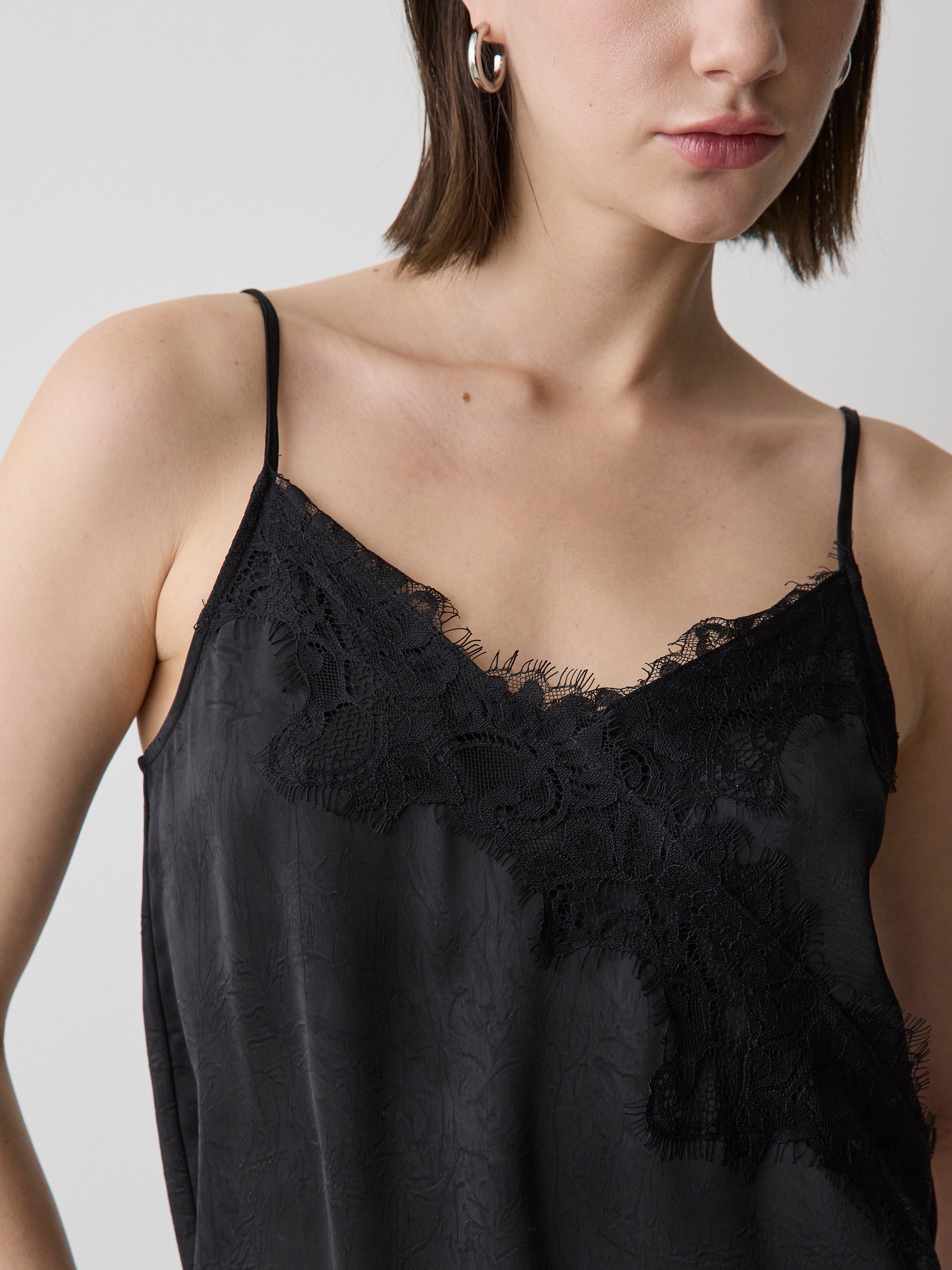 Blouse Sans Manches à Col V en Satin avec Garniture en Dentelle