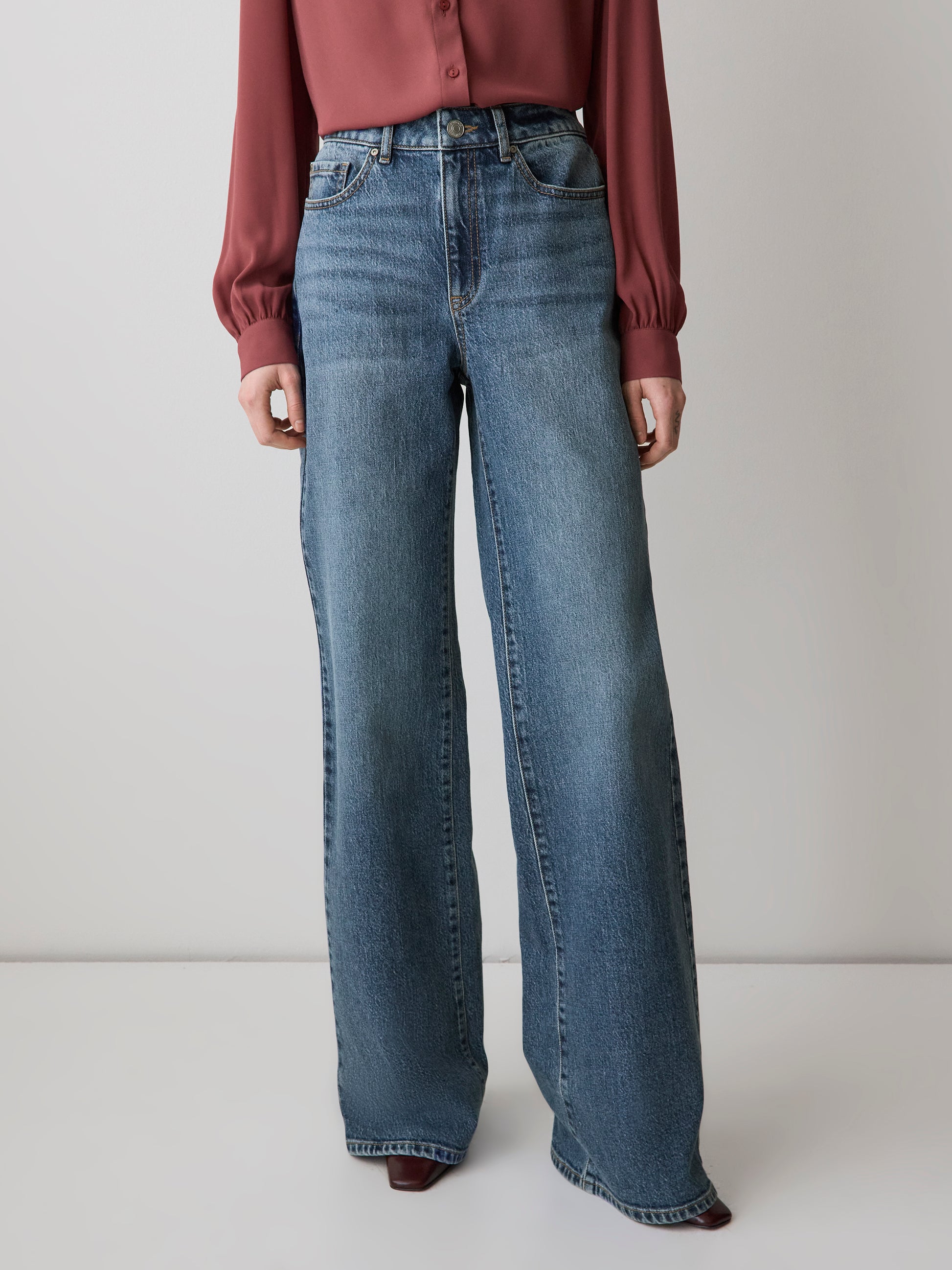 High-Rise Wide-Leg Jeans