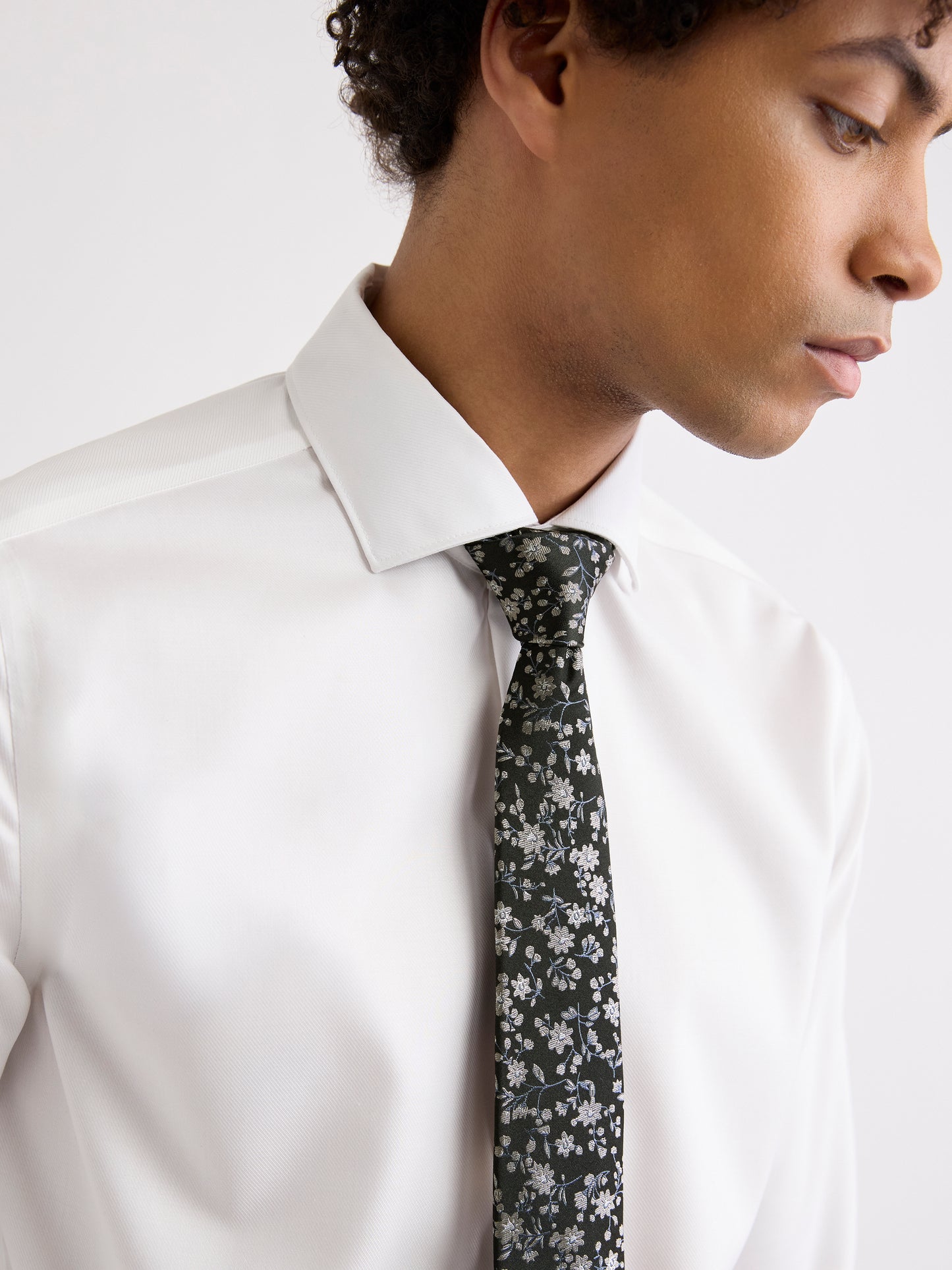 Black Skinny Tie with Floral Pattern