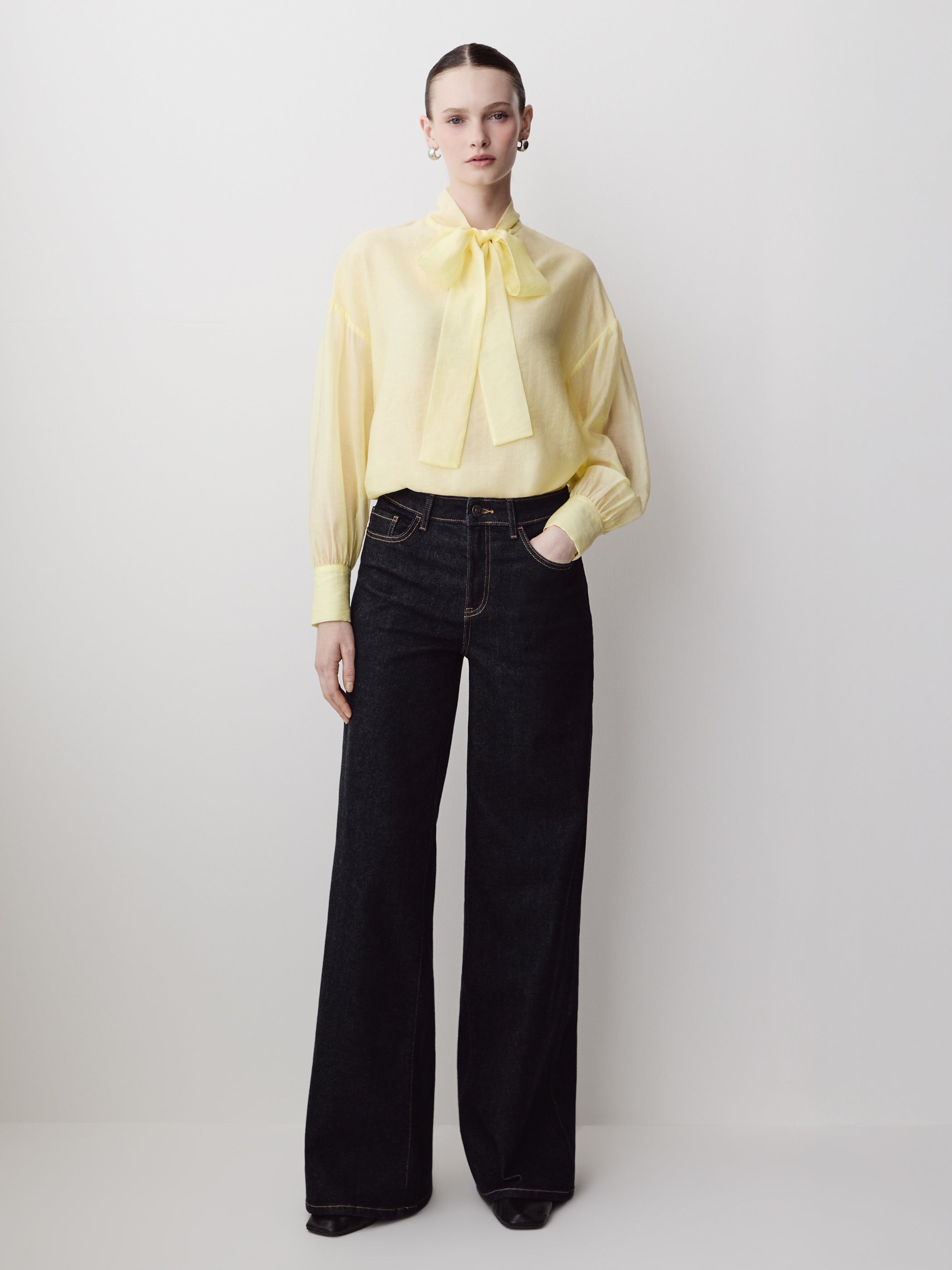 Dark-Wash High-Rise Ultra-Wide-Leg Jeans