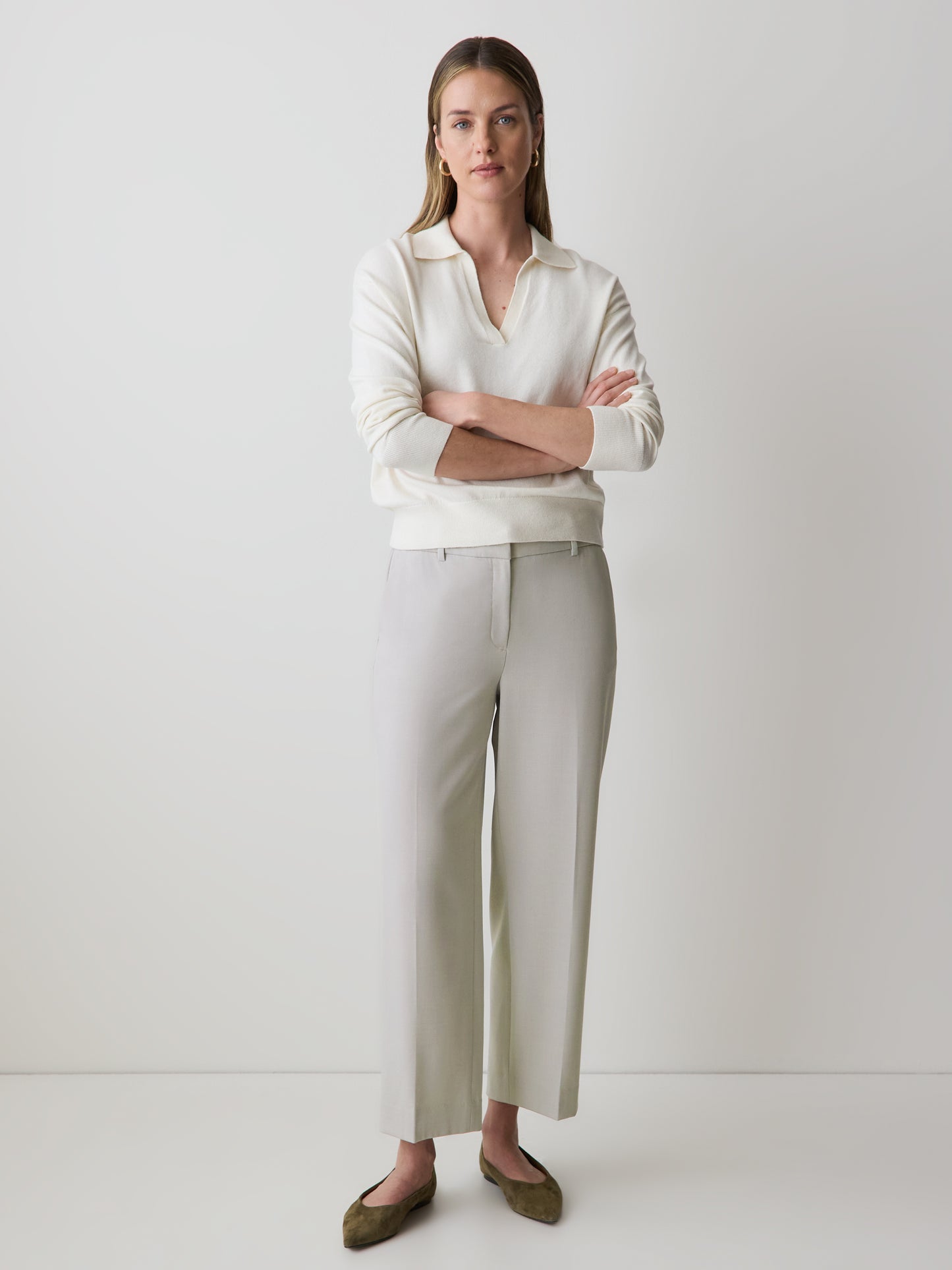 Mid-Rise Straight-Leg Cropped Pant