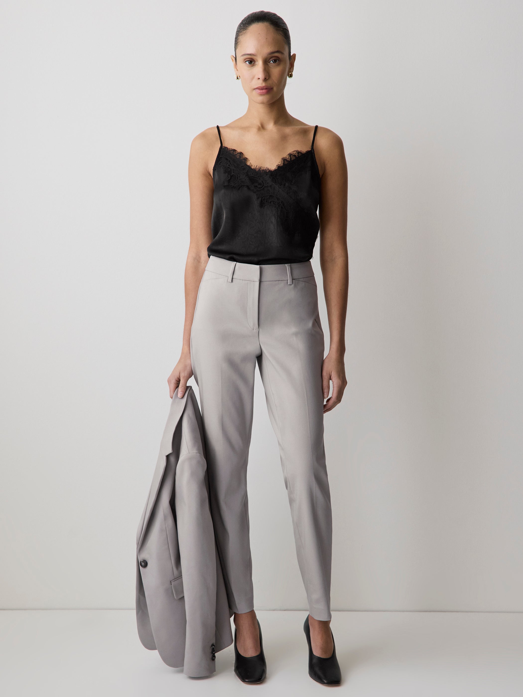 Mid-Rise Slim-Leg Curvy 7/8 Pant