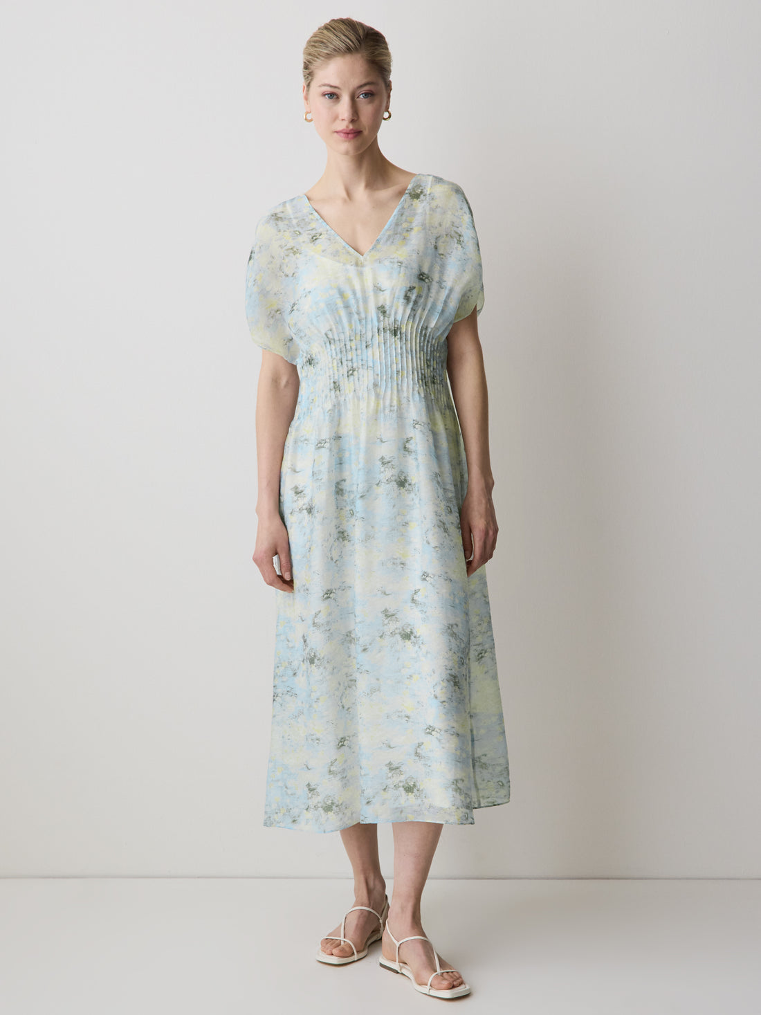 Women's Short-Sleeve V-Neck Midi Dress – RW&CO
