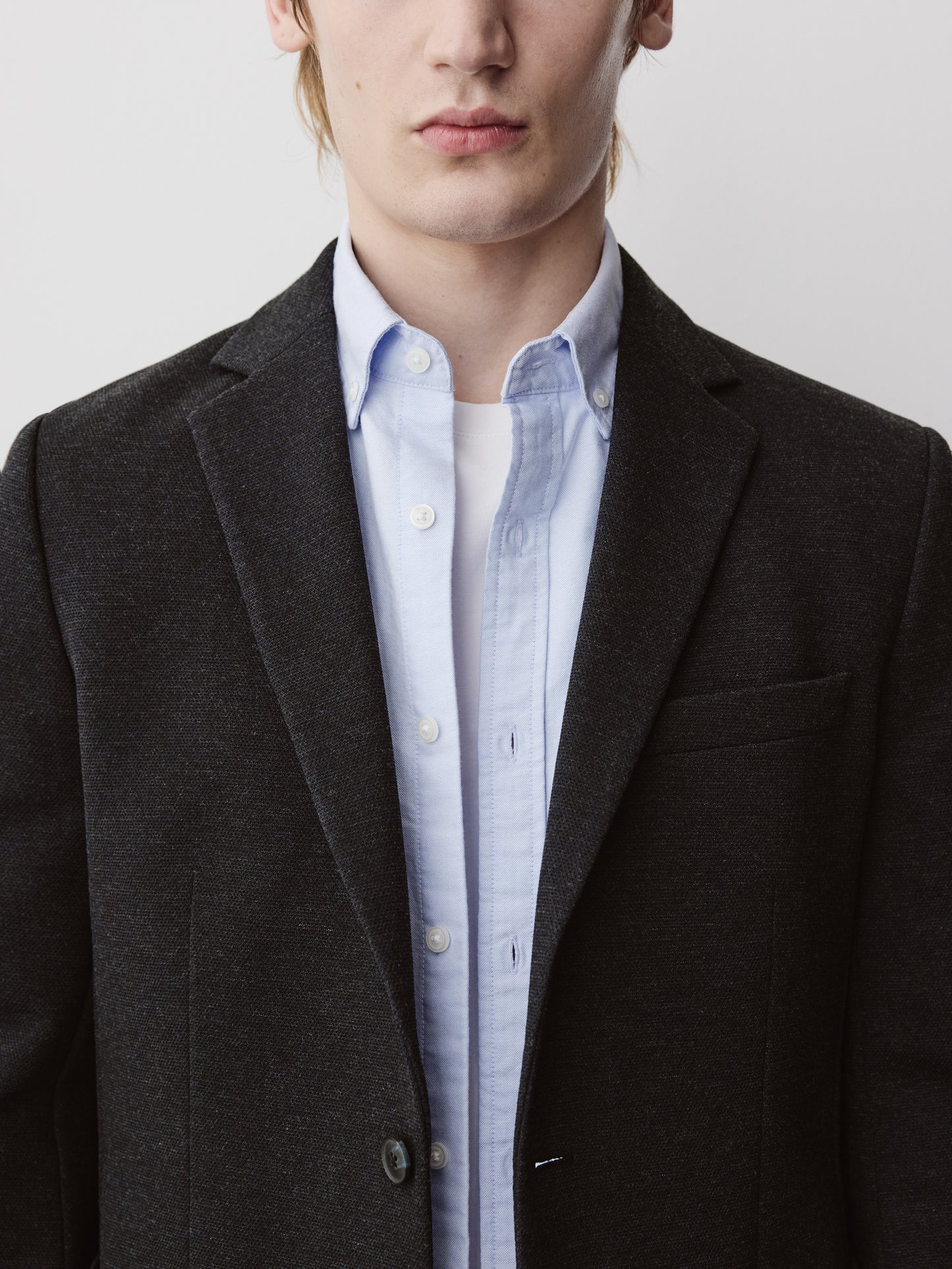 Slim Fit Knit Blazer