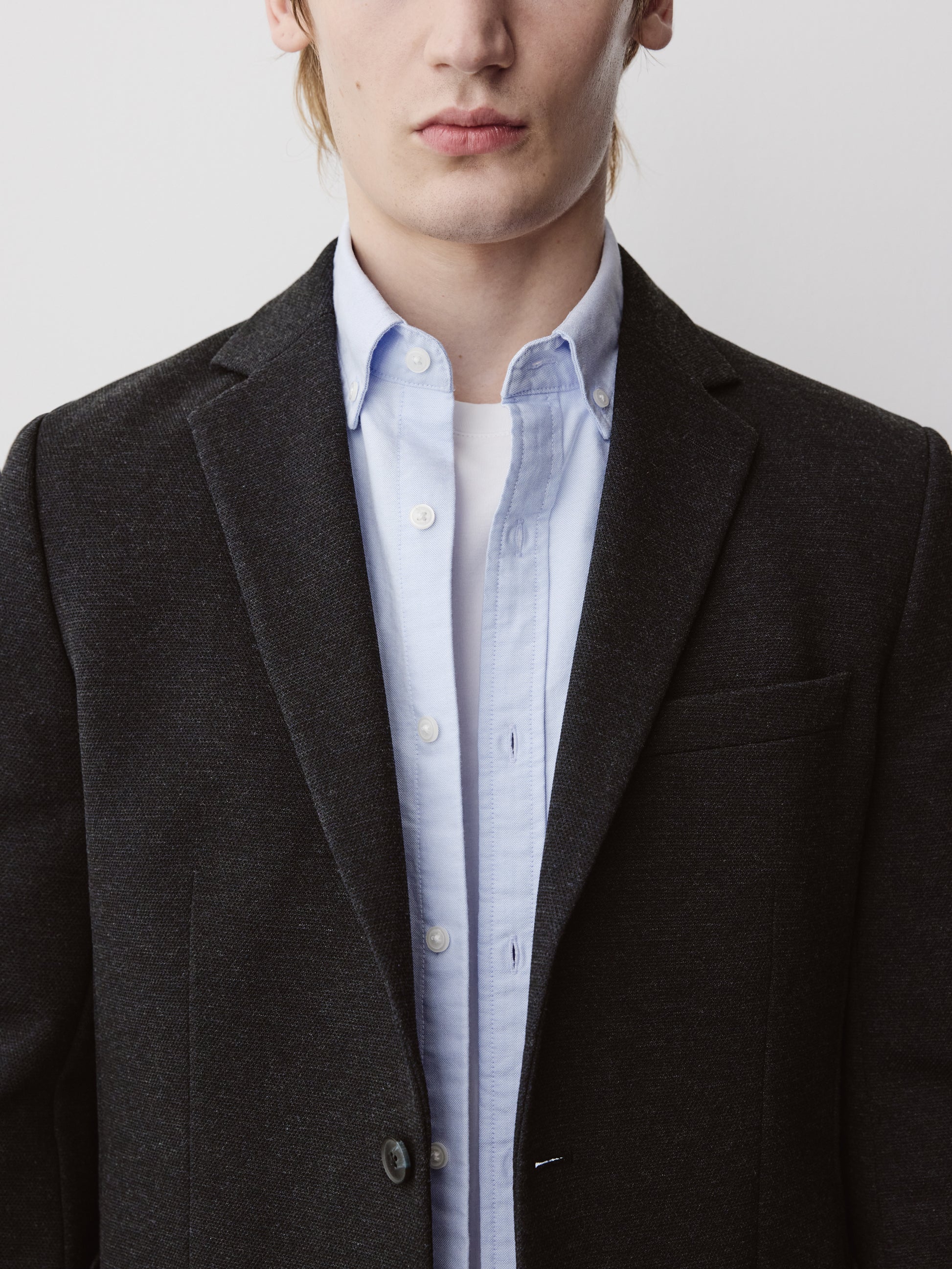 Slim Fit Knit Blazer
