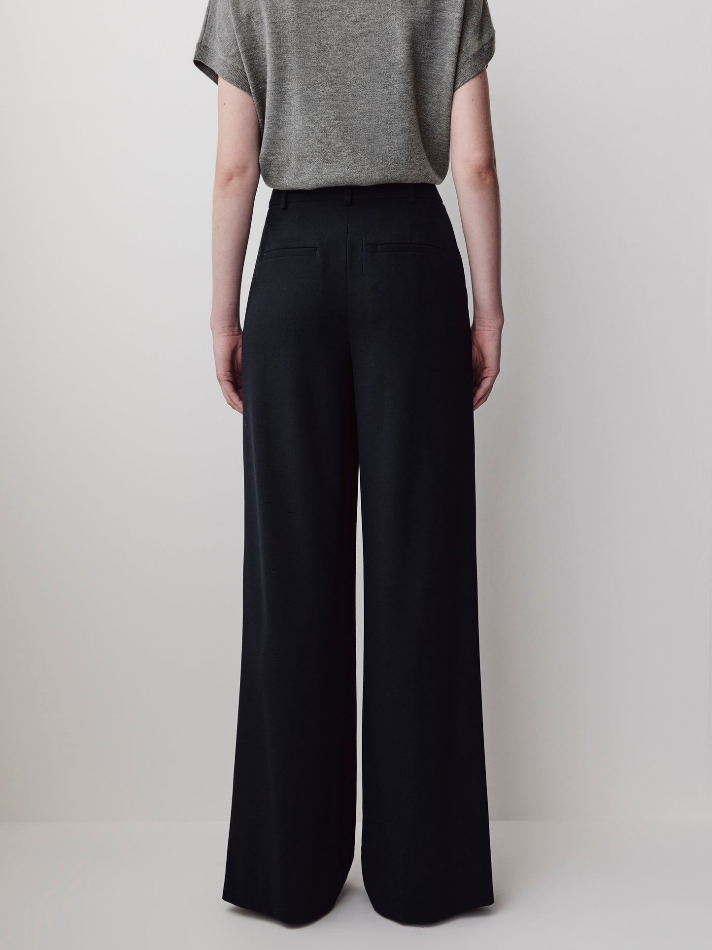 Ultra Wide High Rise Stretch Woven Pant