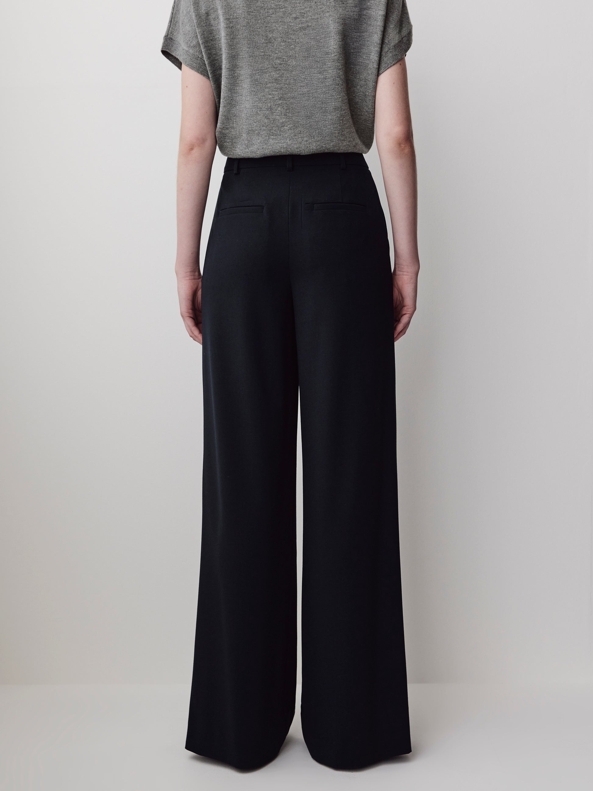 Ultra Wide High Rise Stretch Woven Pant