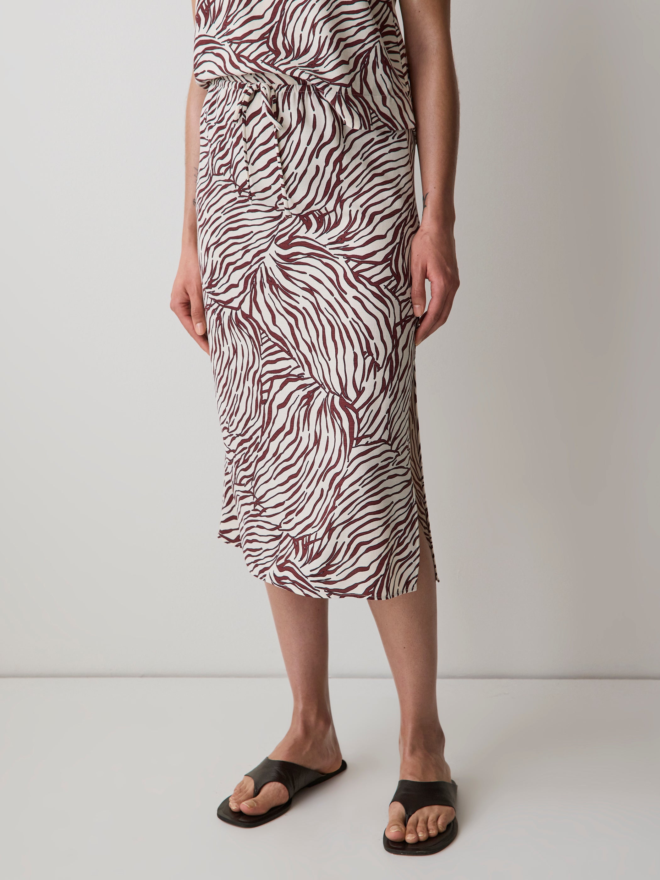 Jupe Midi à Coupe Droite à Taille Haute