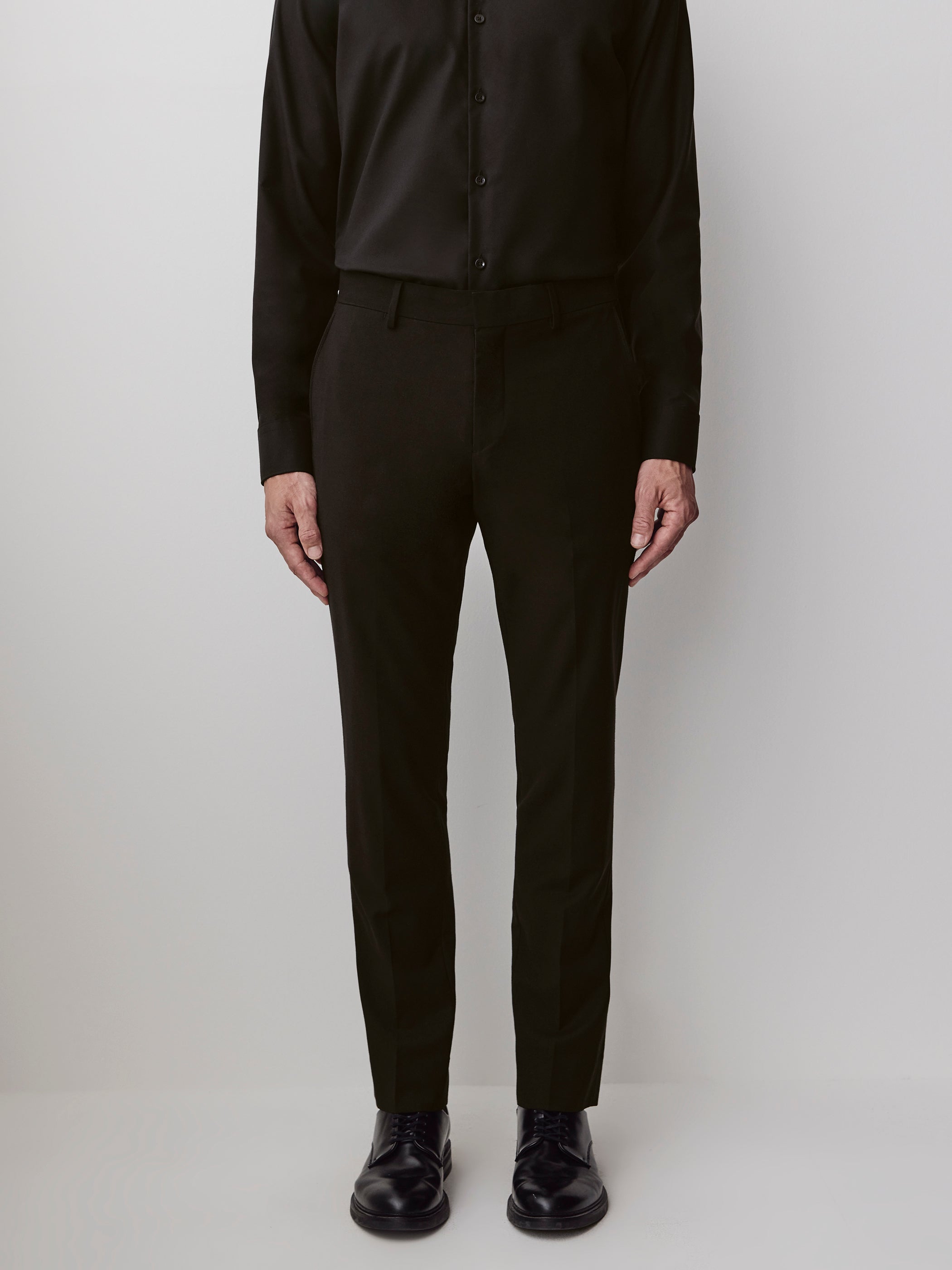 Pantalon de Complet Essentiel Coupe Étroite En Mélange De Laine Noir 