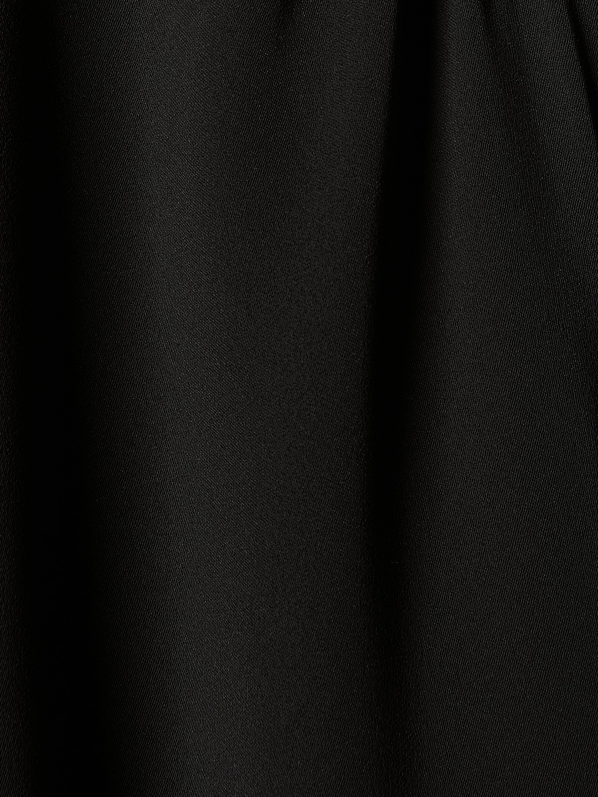 Silky Crepe Long-Sleeve Buttoned-Down Blouse