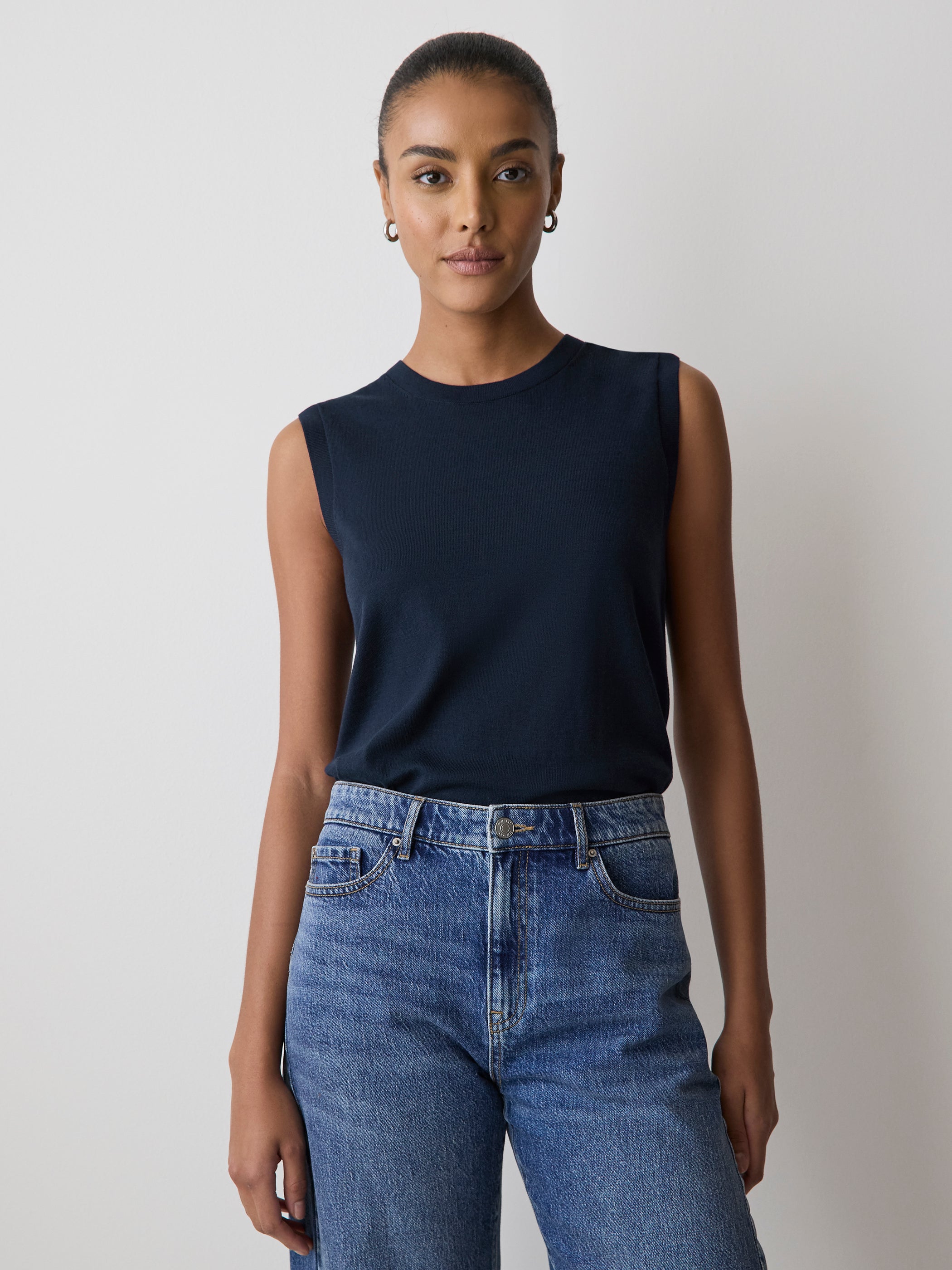 Pull Sans Manches à Col Dégagé