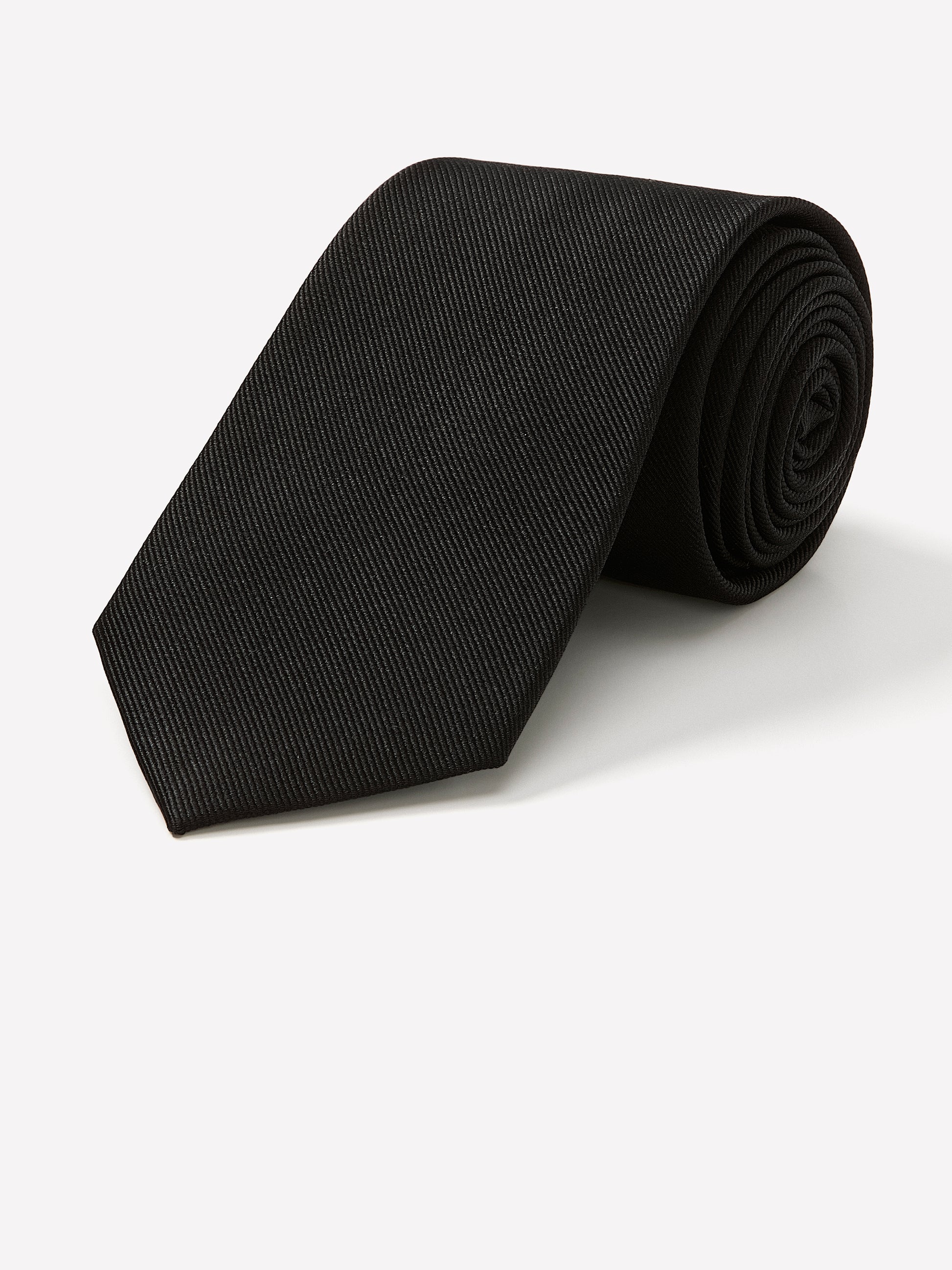 Solid Regular Tie