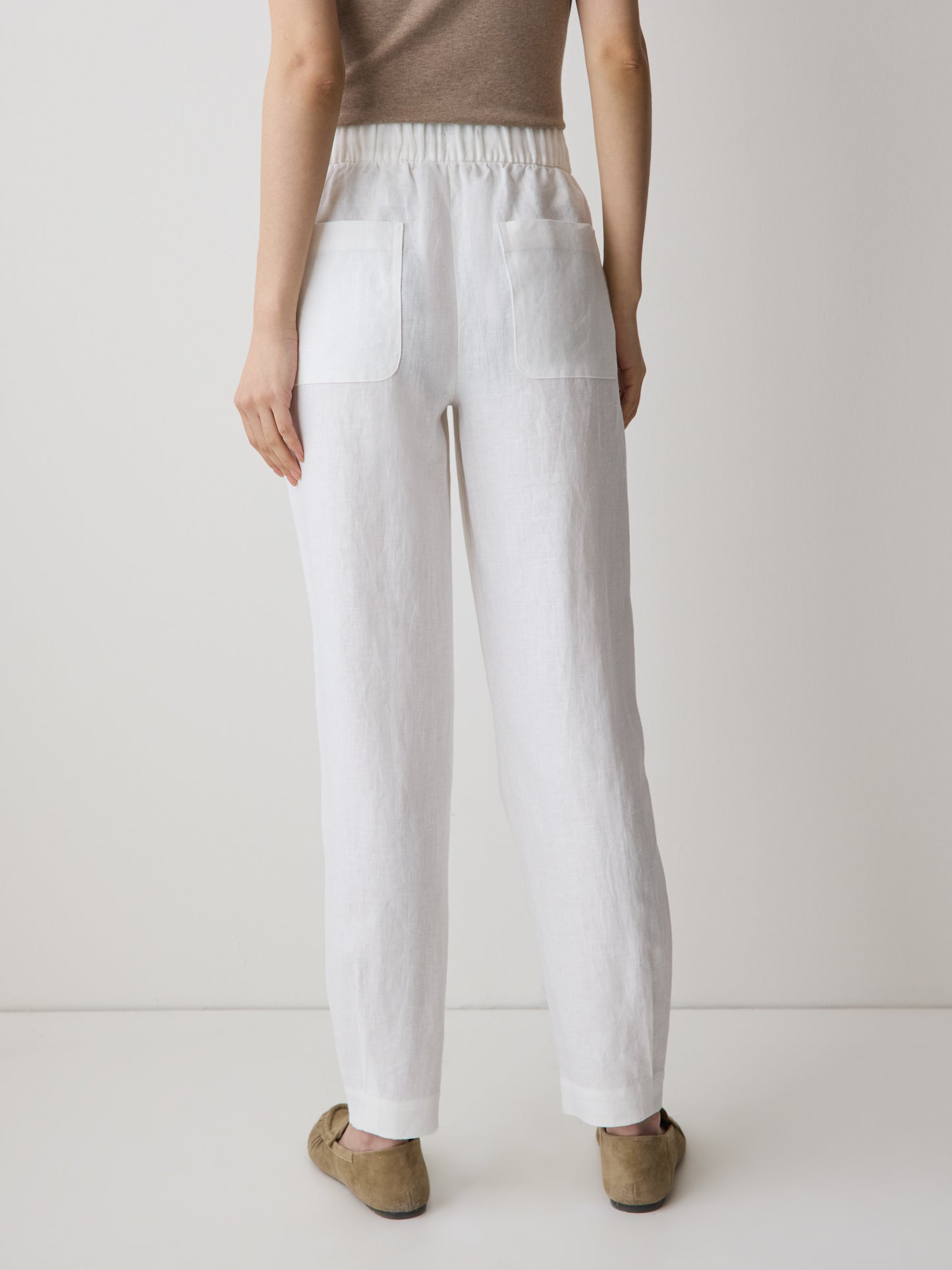 Linen Mid-Rise Tapered-Leg Jogger Pant