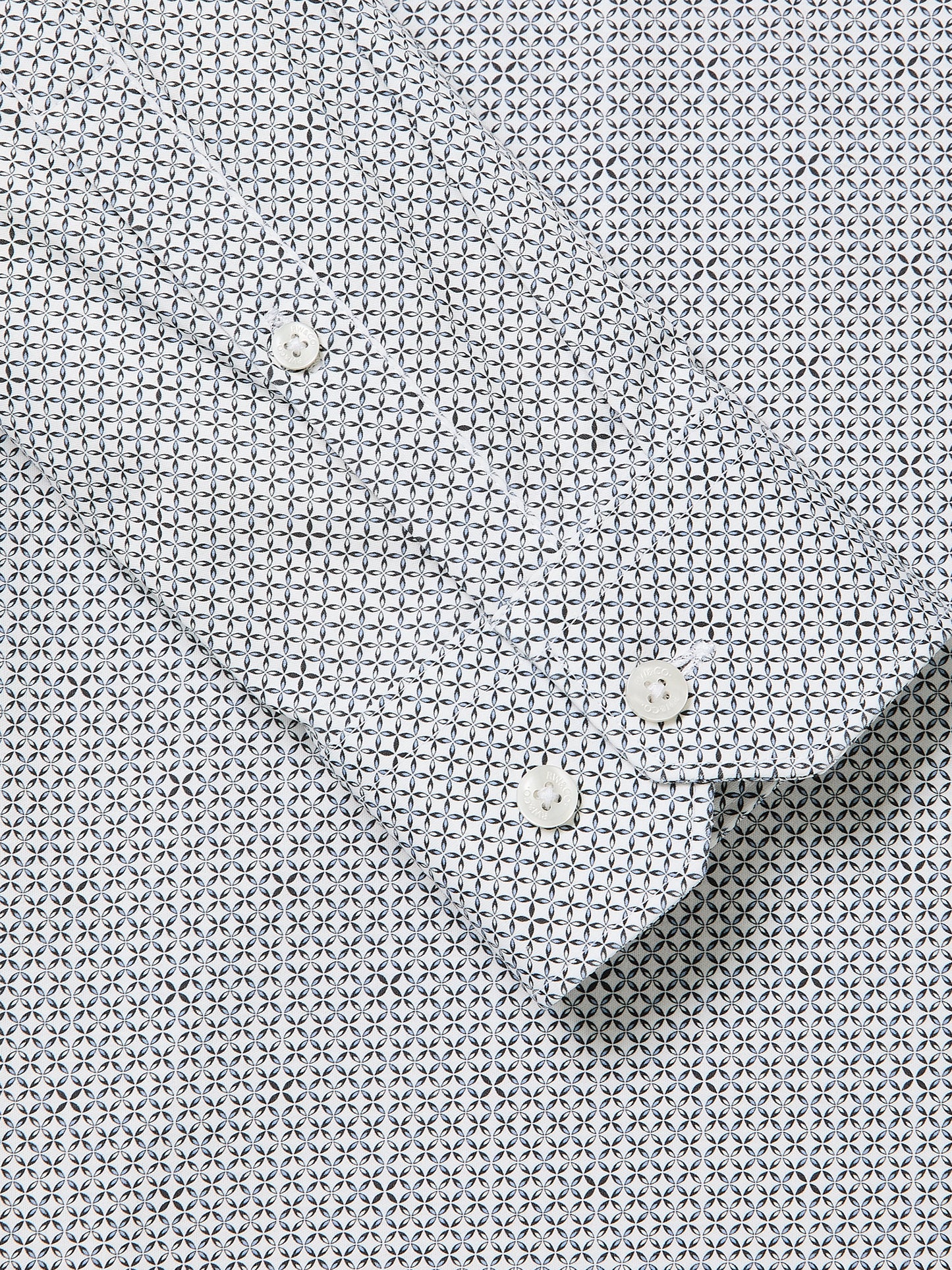 Slim Fit Cotton Knit Shirt with Tailored Collar