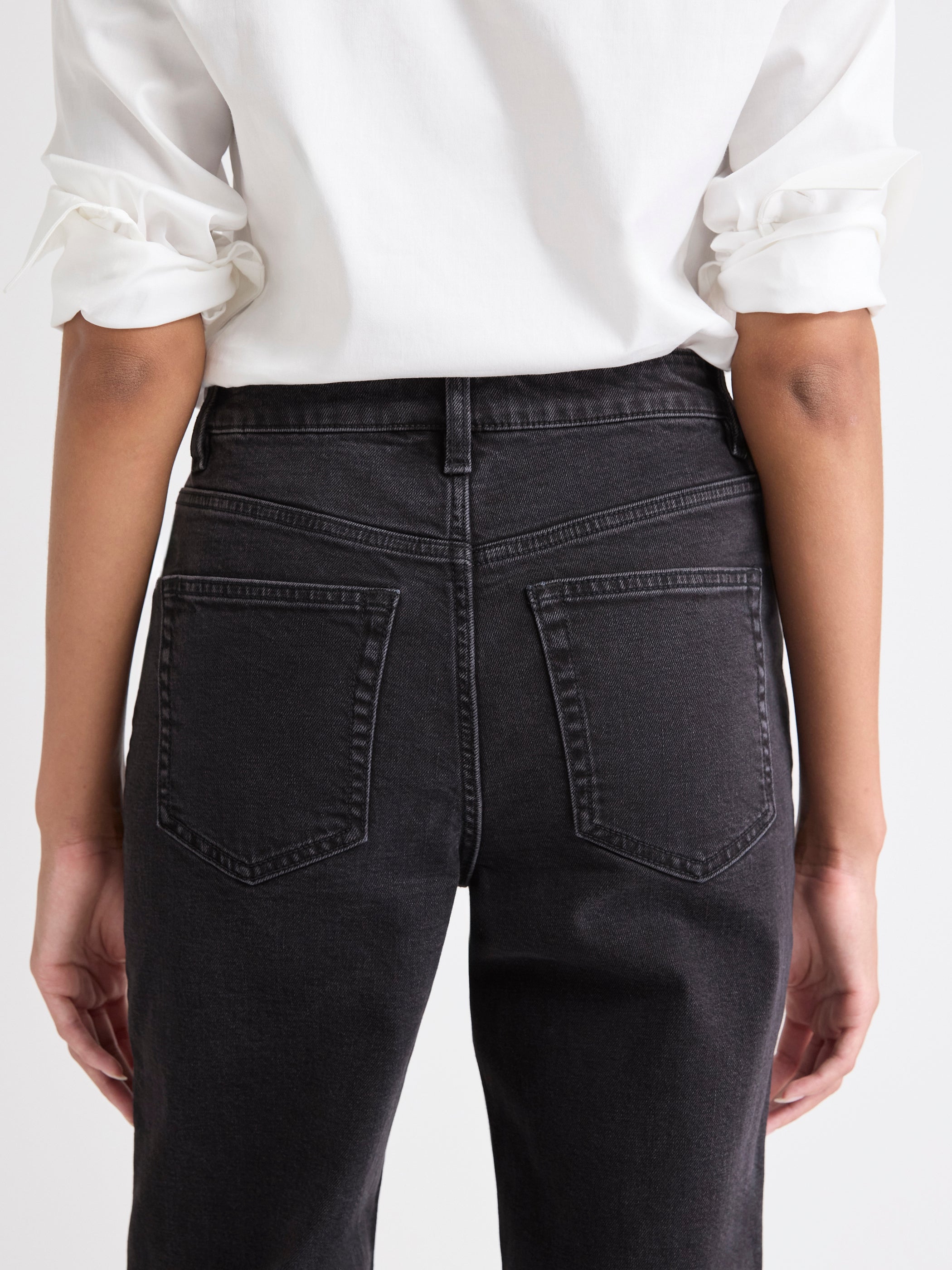 Jeans Gris Foncé à Taille Haute et Jambe Droite