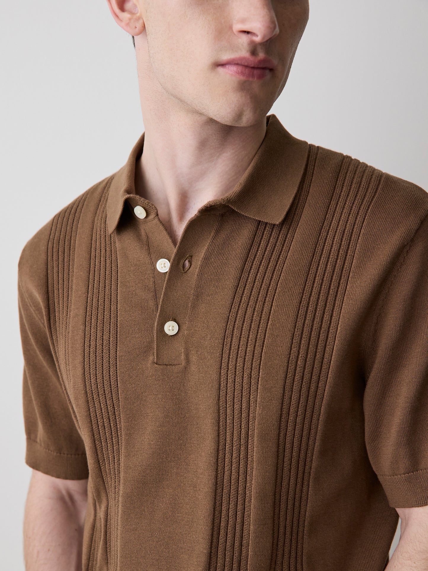 Short-Sleeve Cotton Polo with Vertical Stitches