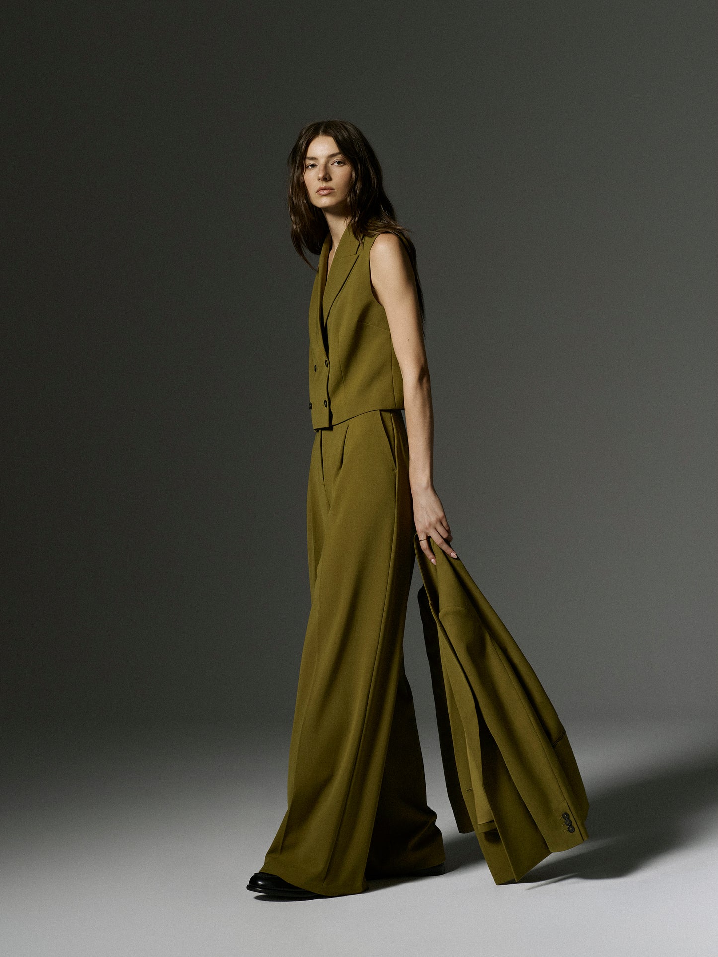 Woven Sleeveless Fitted Waistcoat with Stretch Fabric