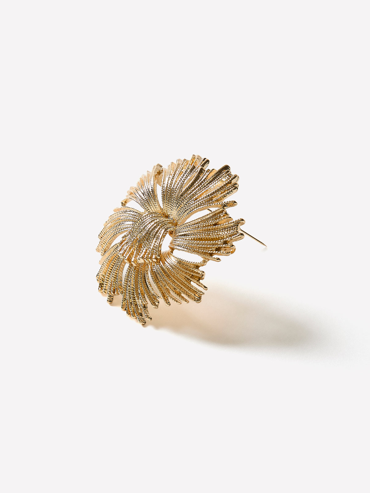 Brooch Vintage Flower Design Metal Accessory