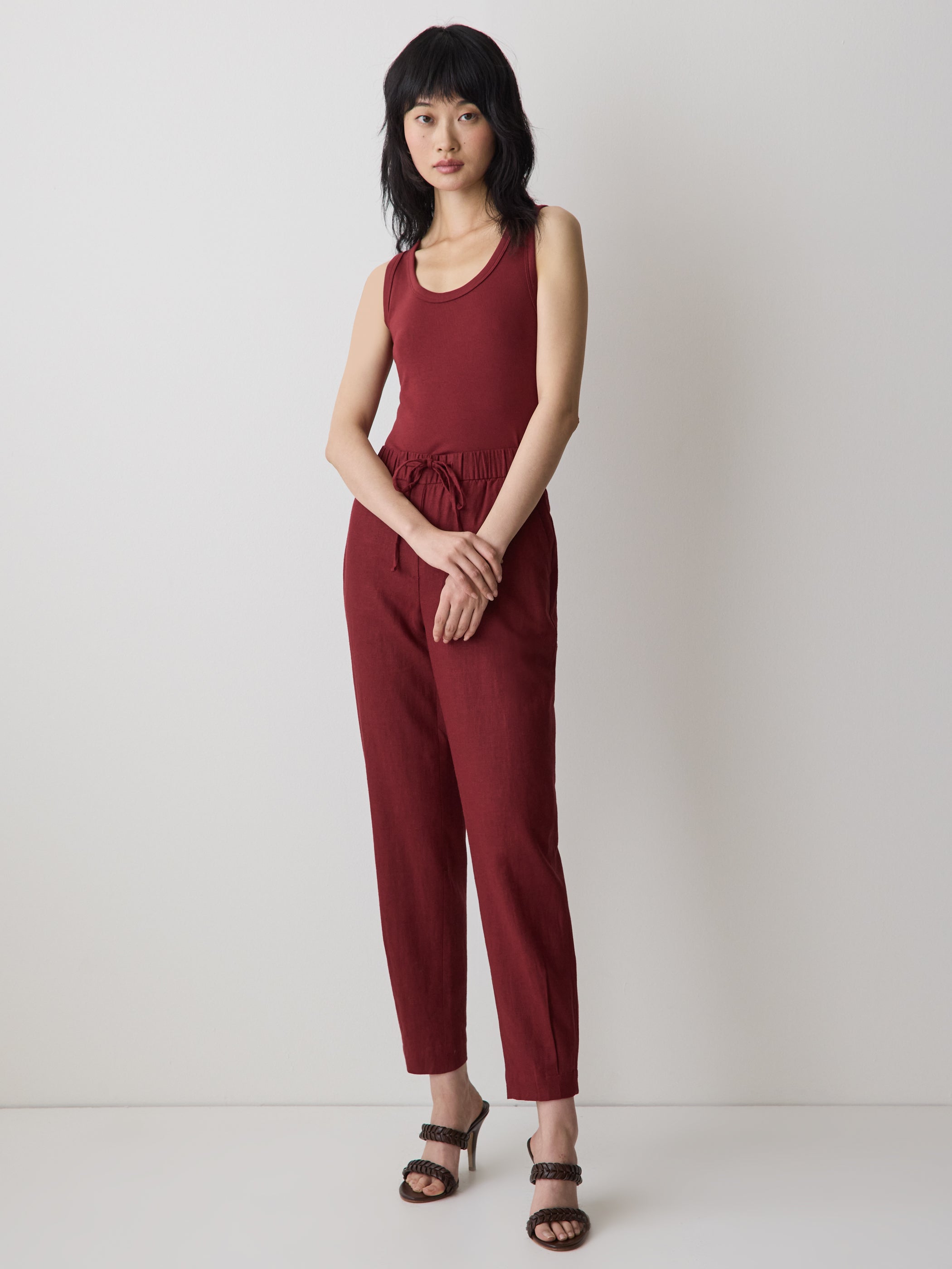 Camisole à Col Dégagé et Bretelles Larges