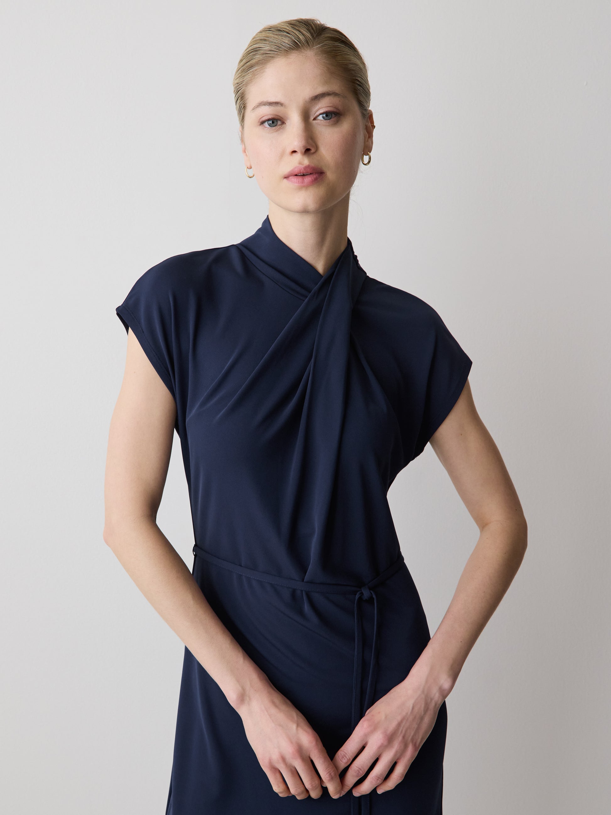 Women's Fitted High-Neck Extended-Sleeve Dress  RW&CO