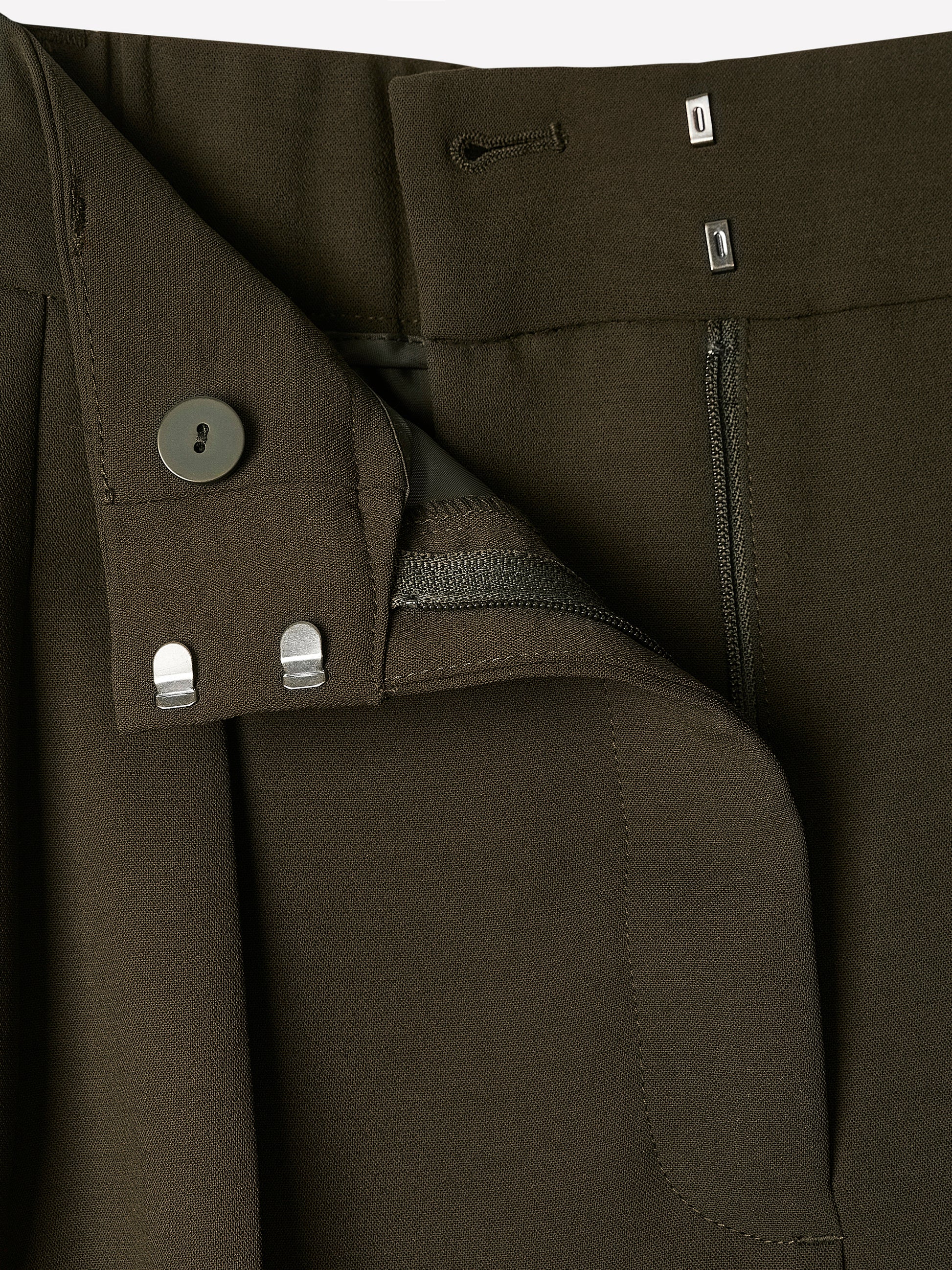 Wide-Leg High-Rise Pant