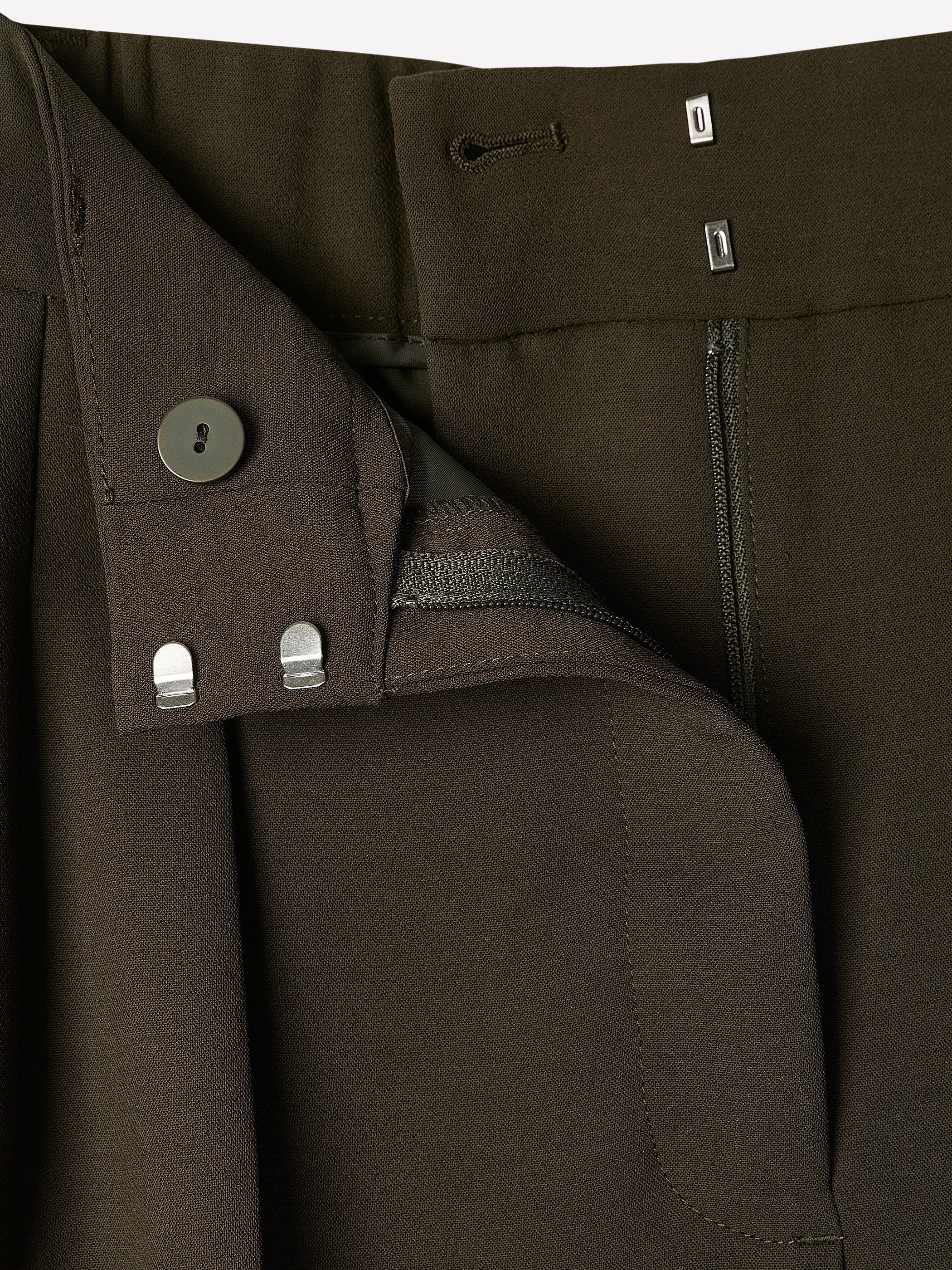 Wide-Leg High-Rise Pant