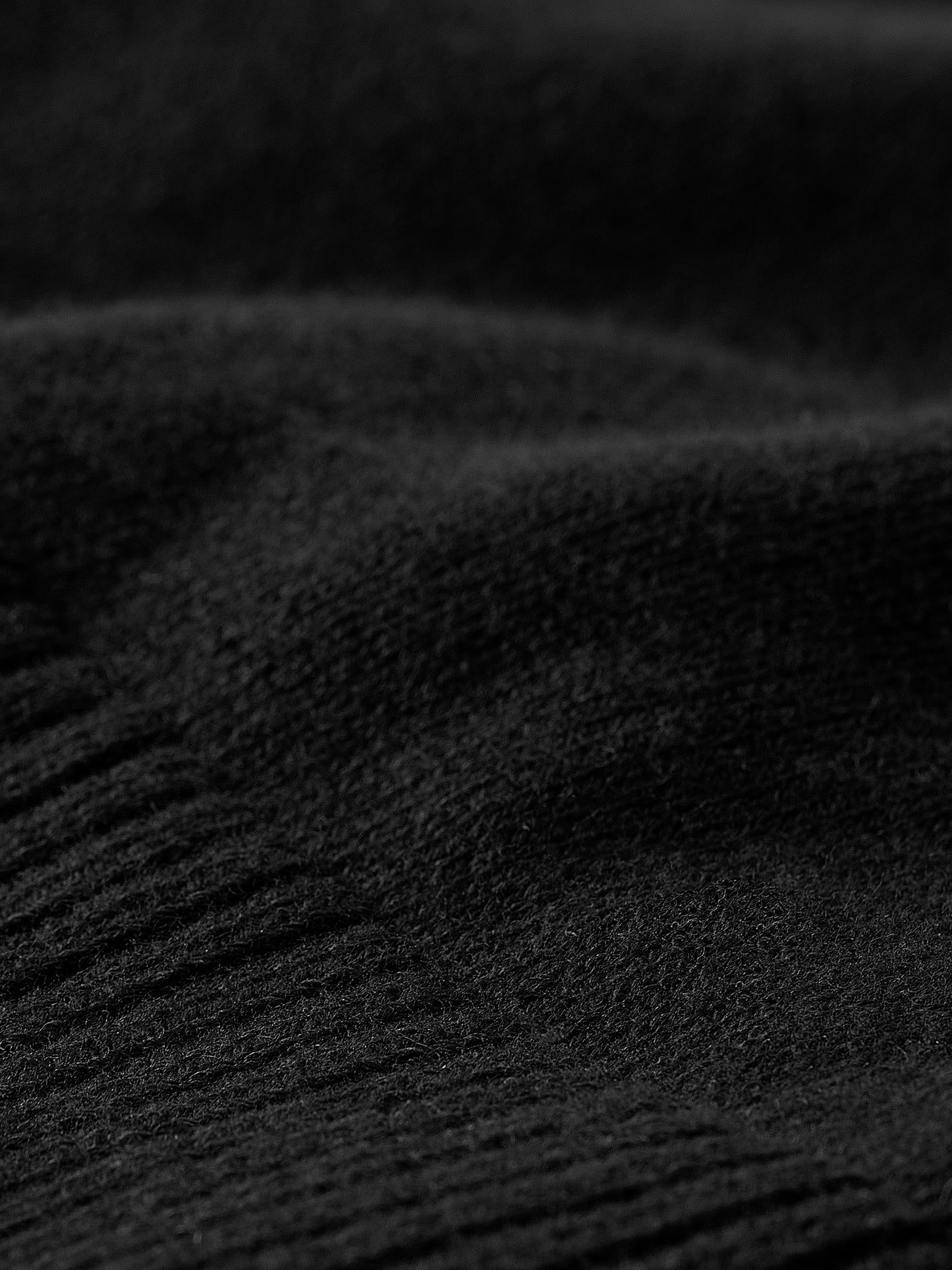 Wool-Blend Short-Sleeve Crew-Neck Sweater