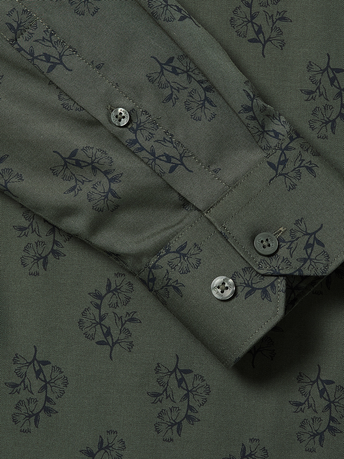 Tailored-Fit Dress Shirt with Floral Pattern