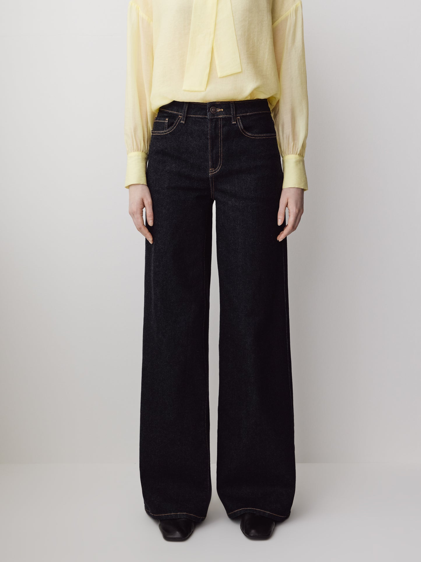 Dark-Wash High-Rise Ultra-Wide-Leg Jeans