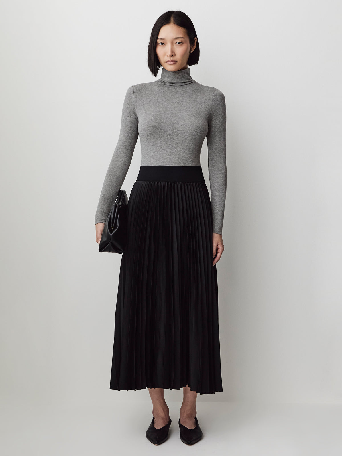 Pleated High Rise Skirt 100% Polyester
