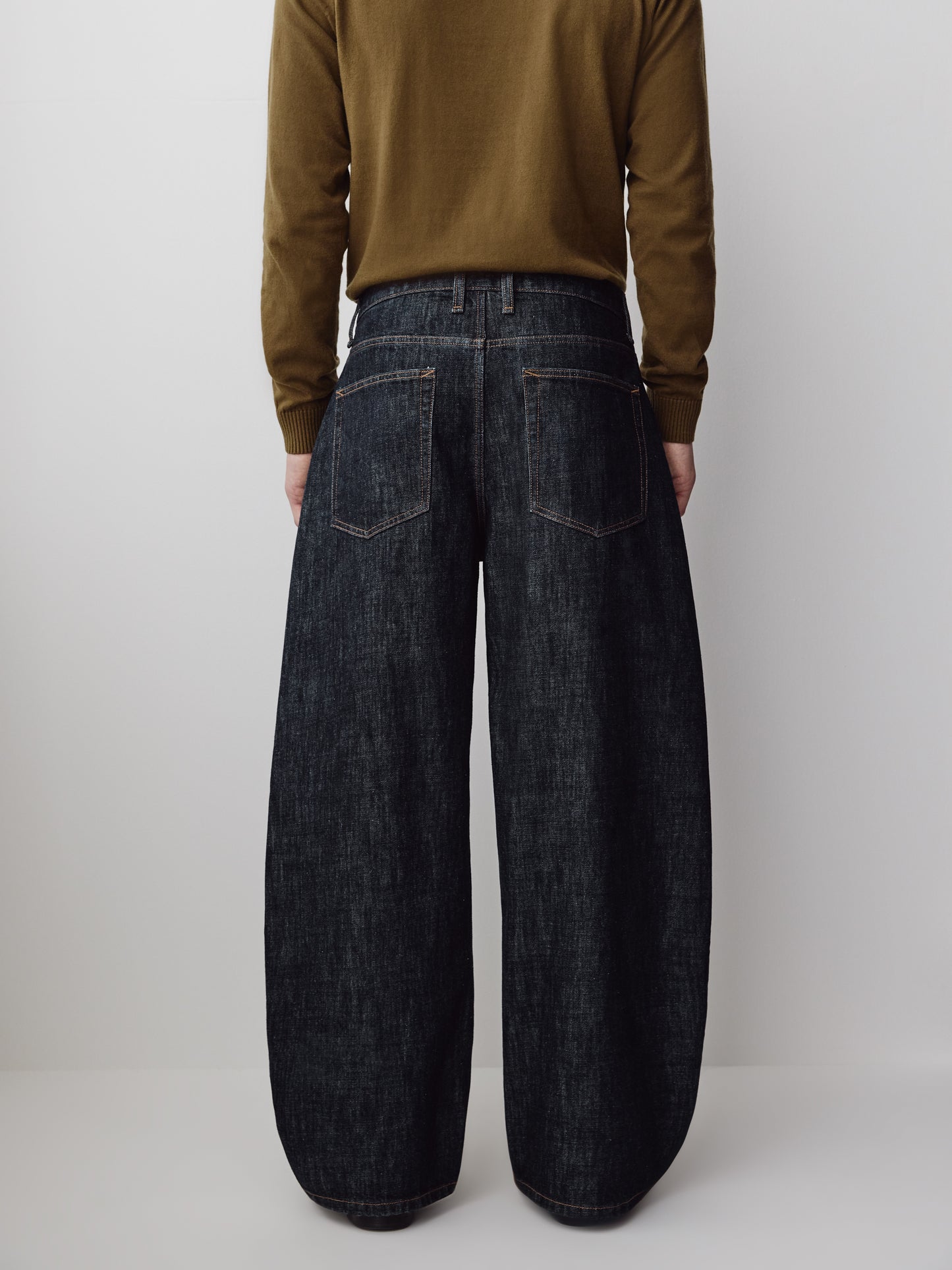 Woven Denim Barrel Fit Jeans Men 100% Cotton