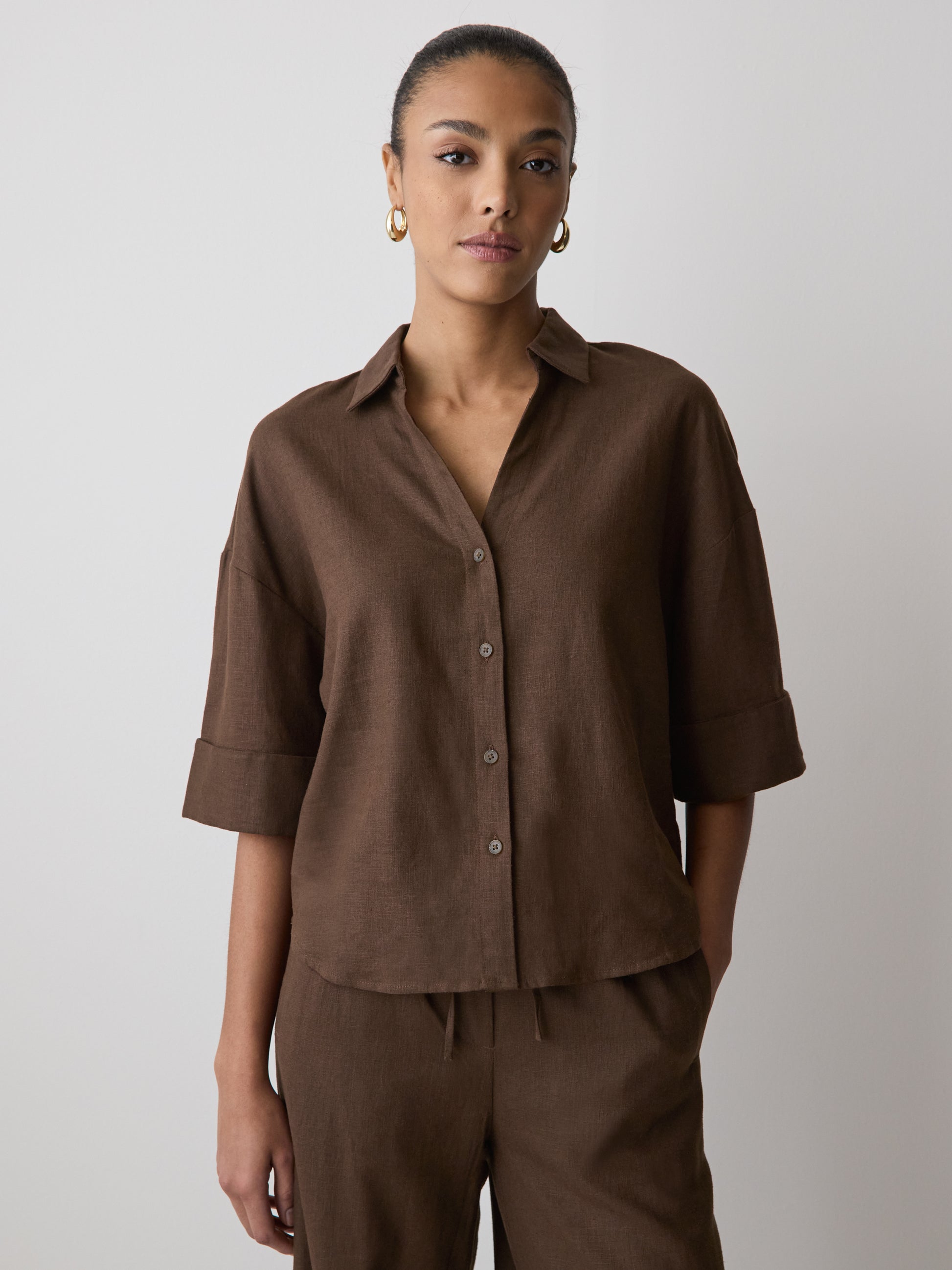 Linen-Blend Short-Sleeve Blouse with Shirt Collar
