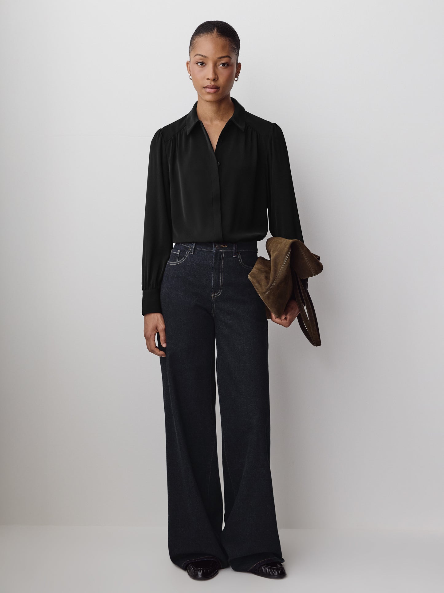 Silky Crepe Long-Sleeve Buttoned-Down Blouse