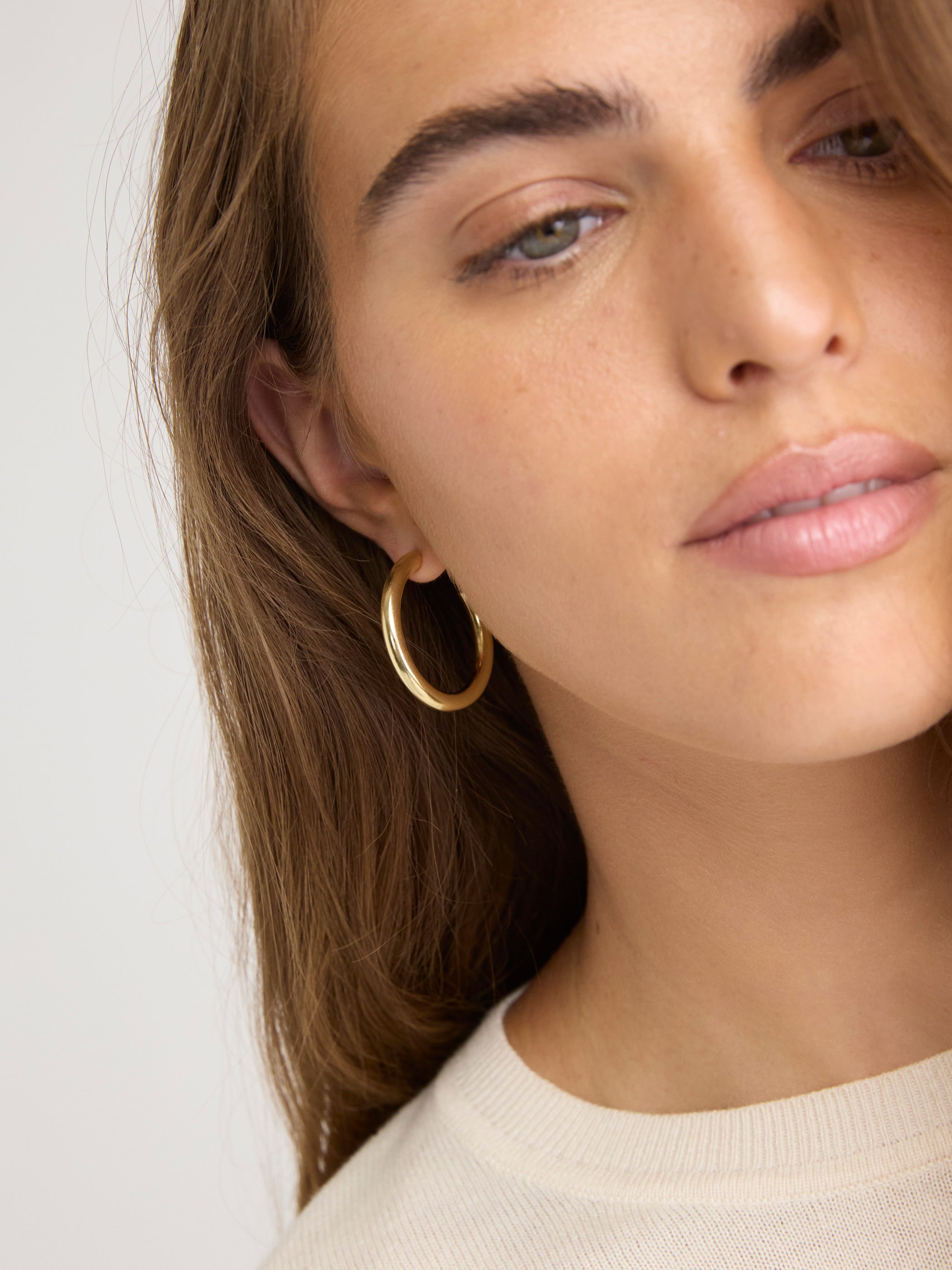 Large Essential Hoops