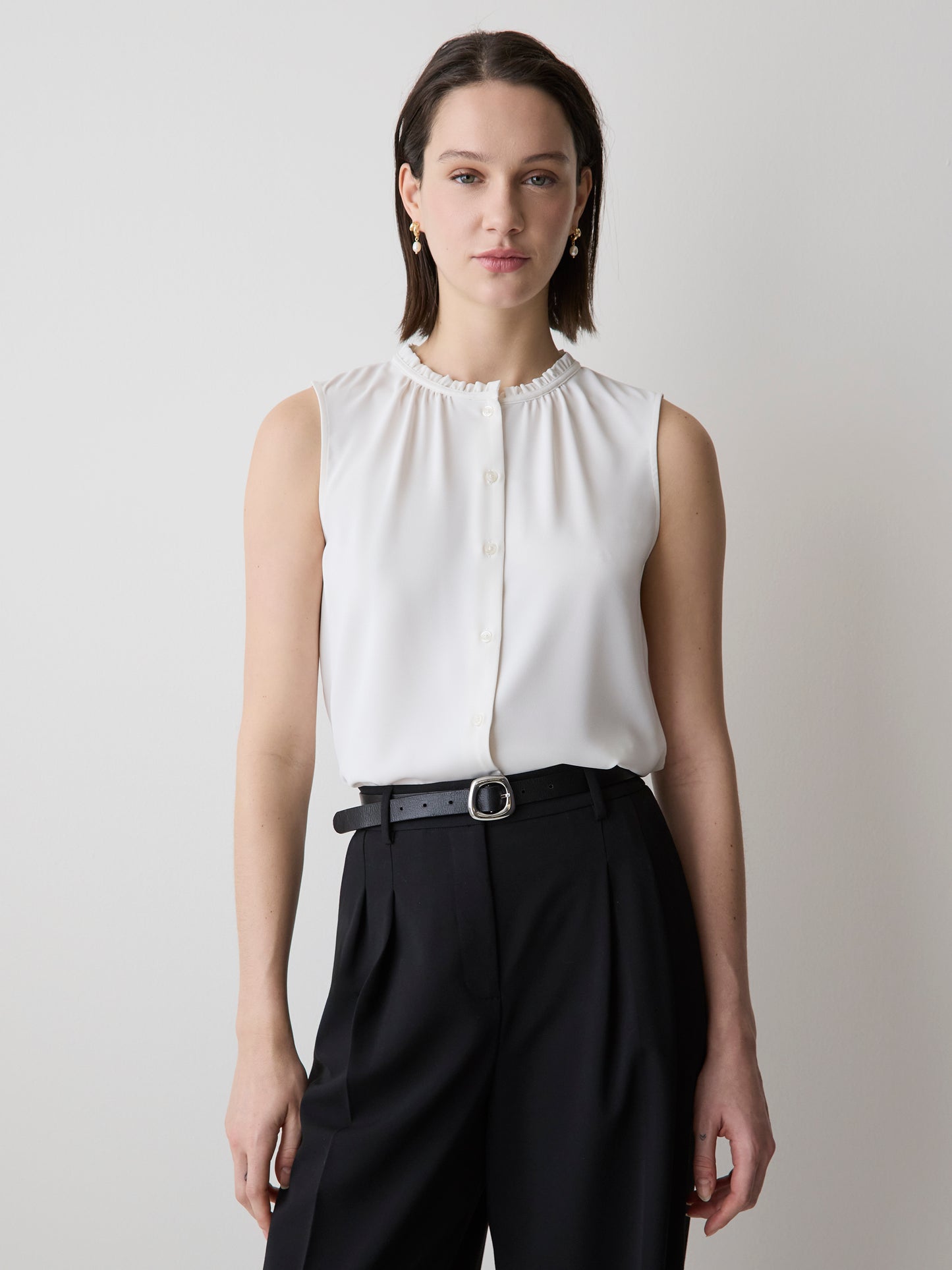 Blouse Boutonnée Sans Manches