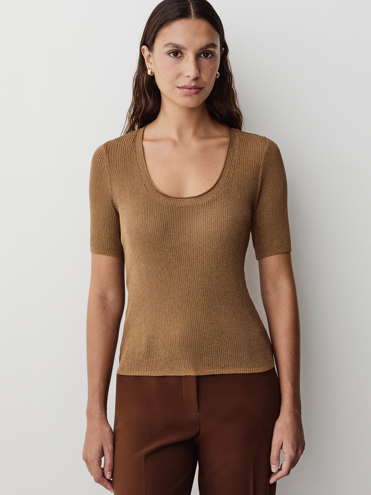 Metallic Rib Scoop Neck Top